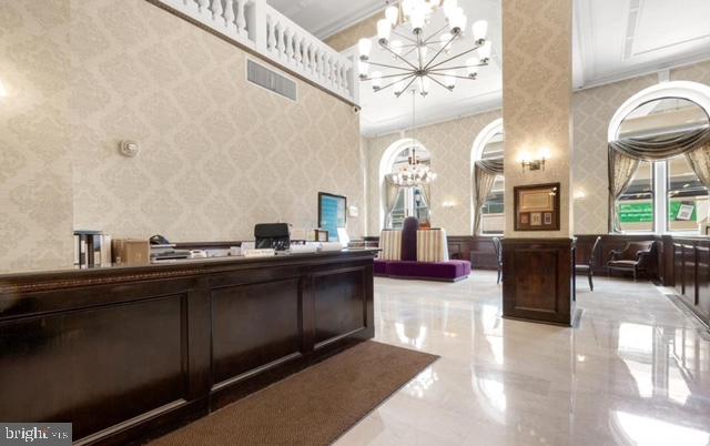 CENTER CITY - Residential