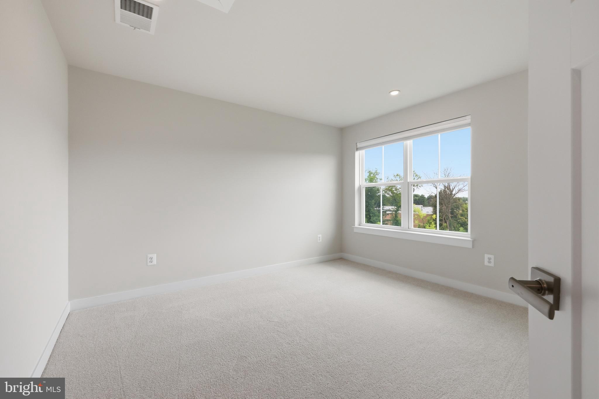 WELLINGTON FARMS - Residential