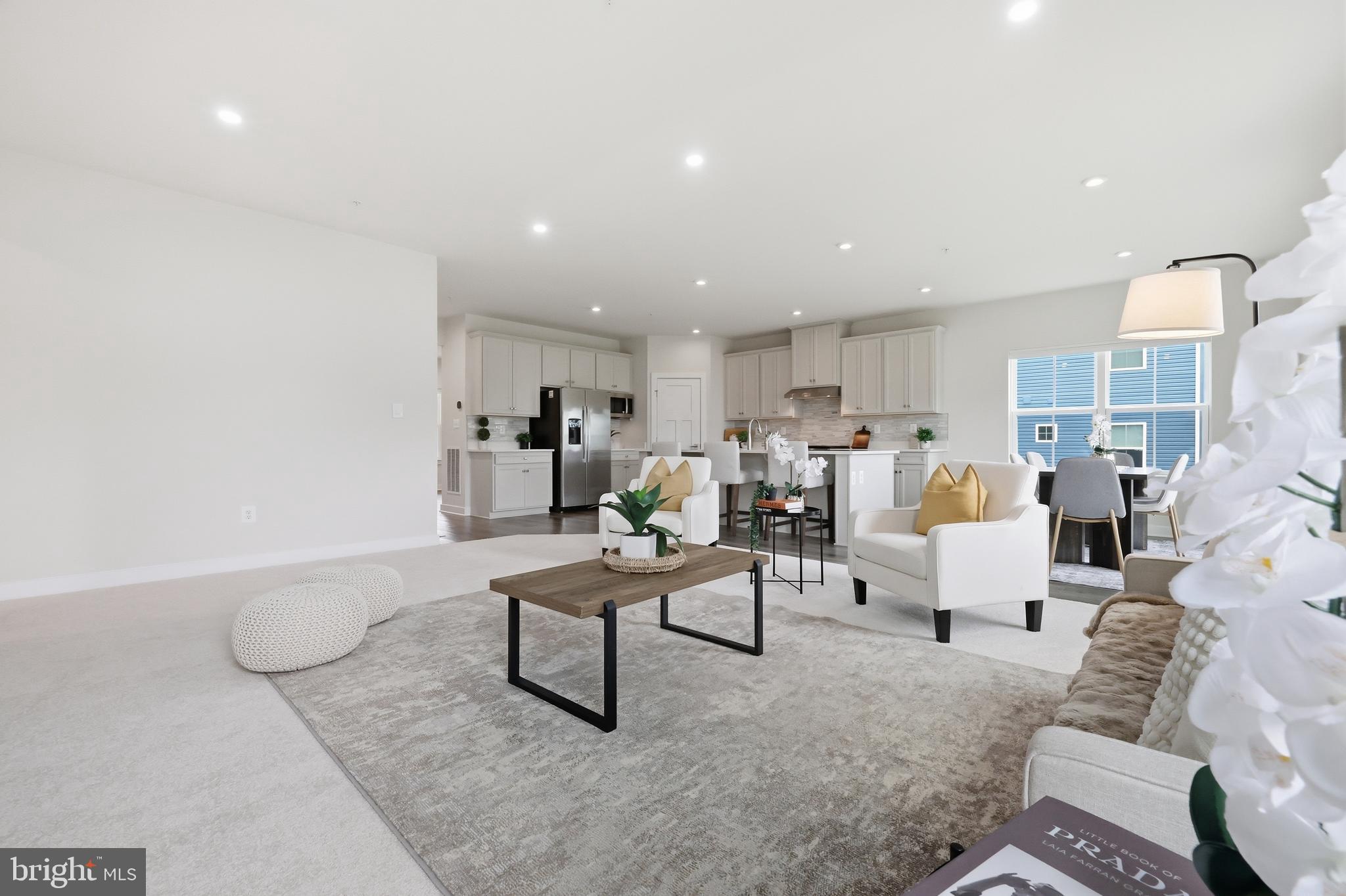 WELLINGTON FARMS - Residential