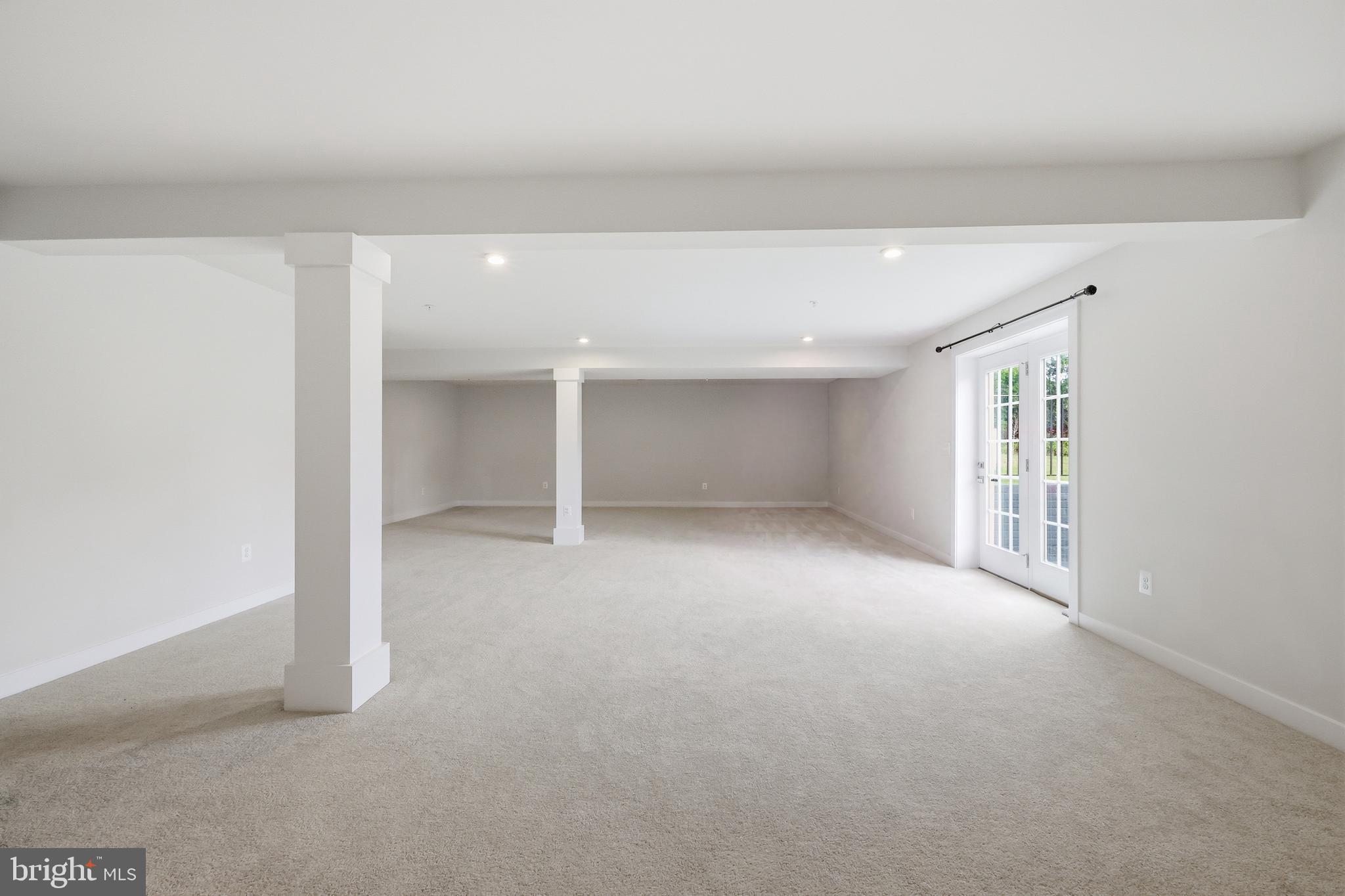 WELLINGTON FARMS - Residential