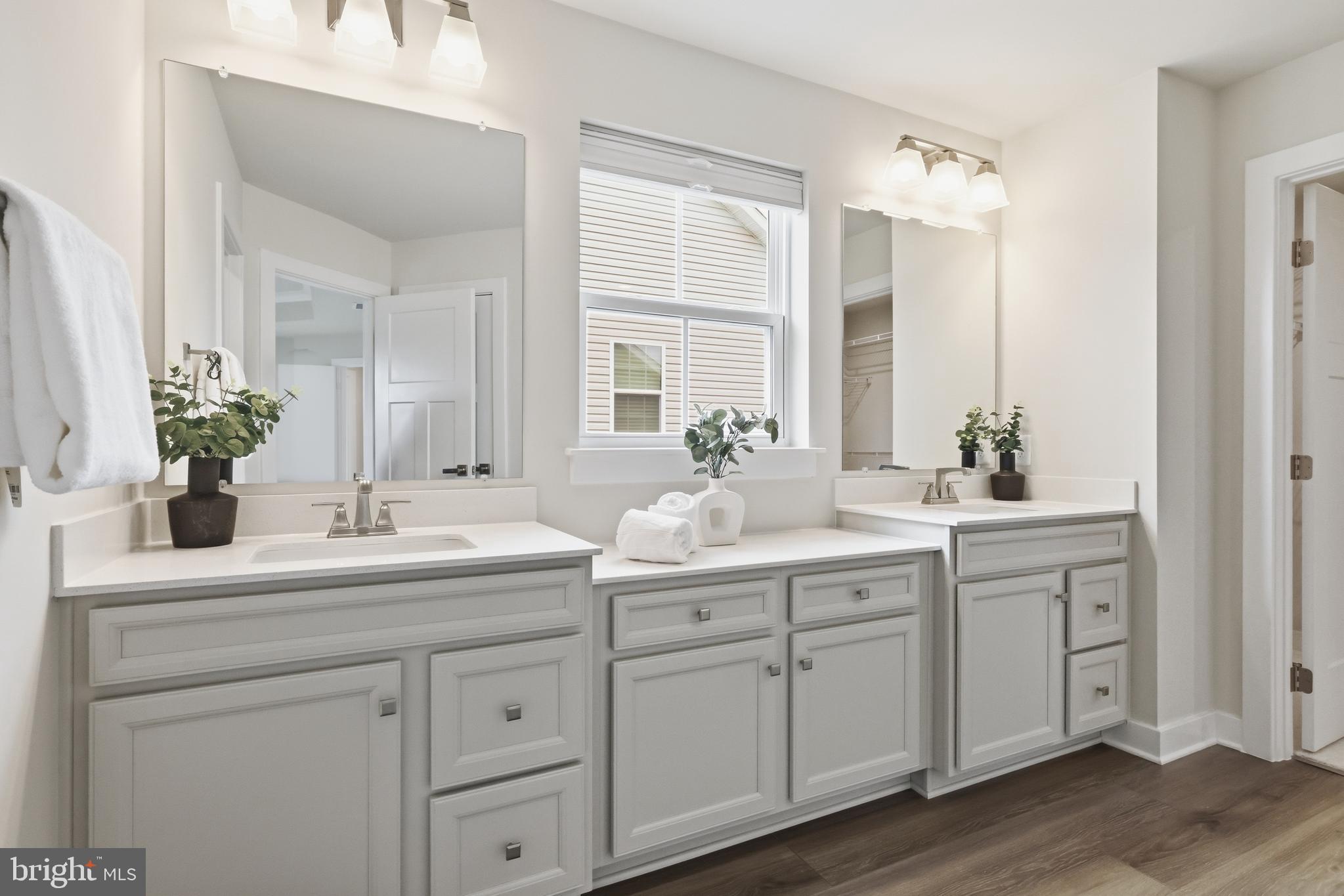 WELLINGTON FARMS - Residential