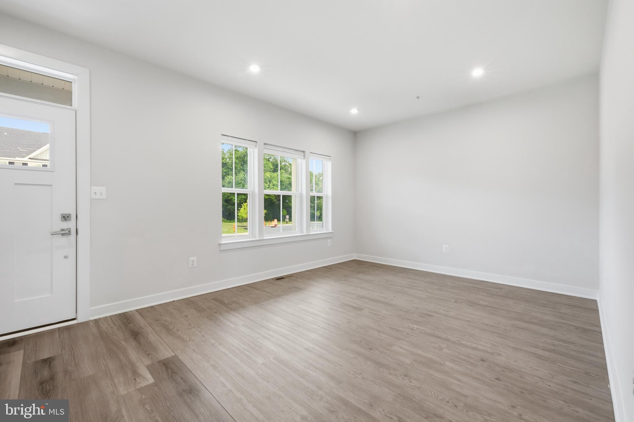 WELLINGTON FARMS - Residential