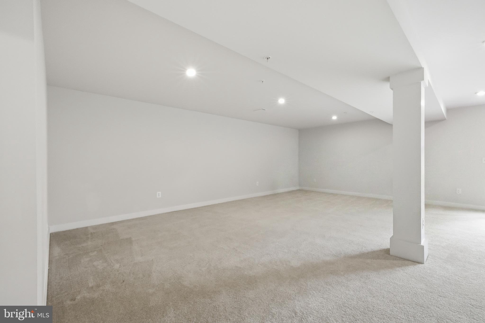 WELLINGTON FARMS - Residential