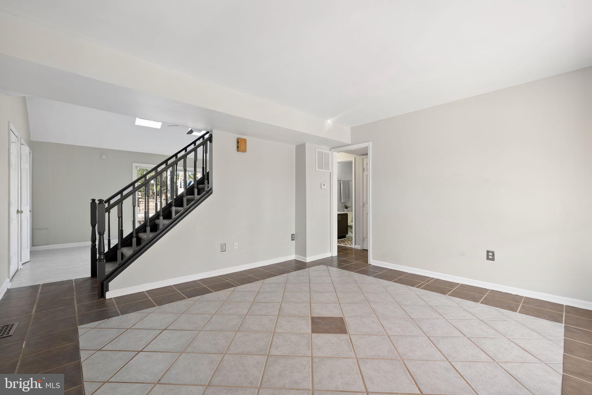 WINDSOR PLACE - Residential