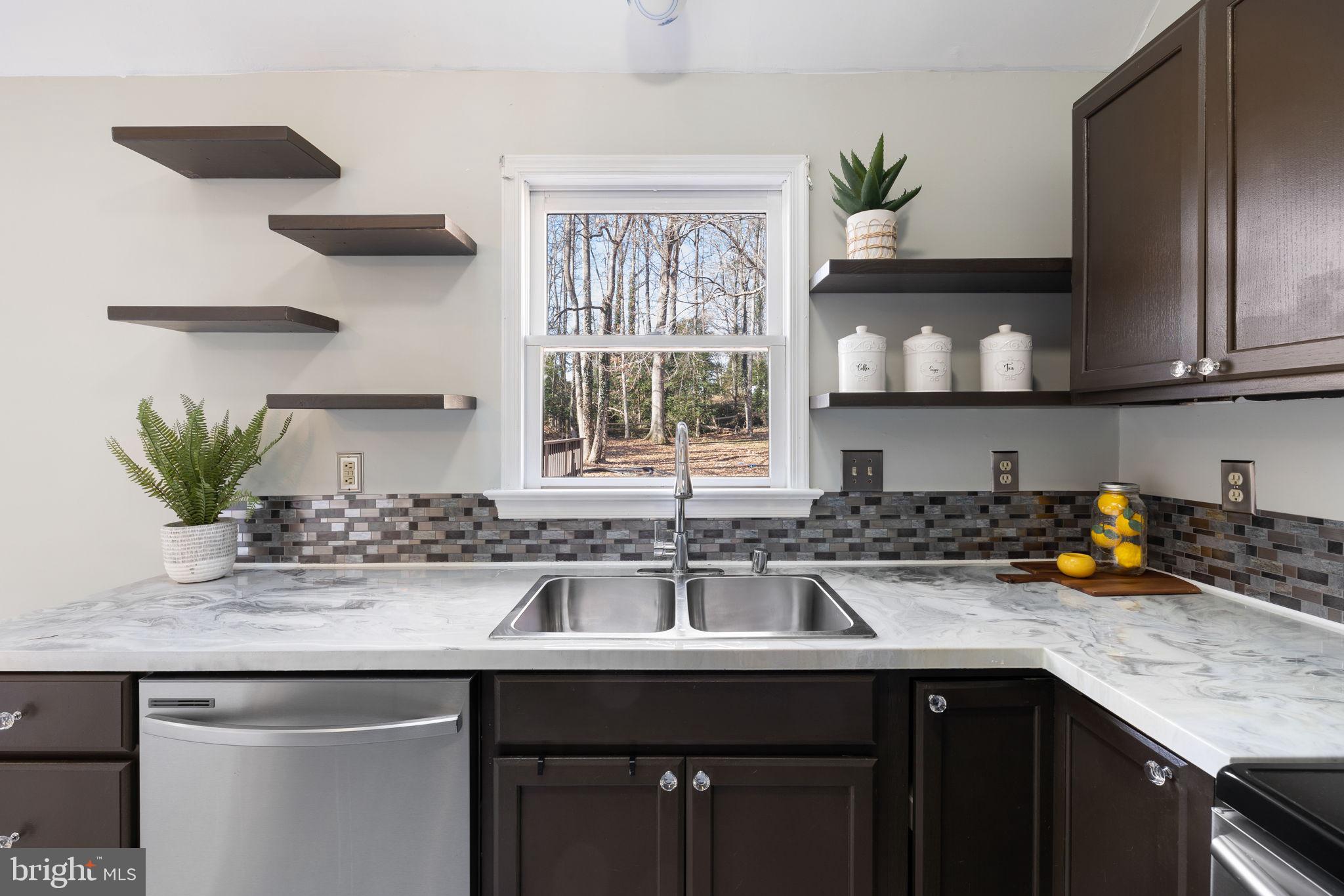 WINDSOR PLACE - Residential