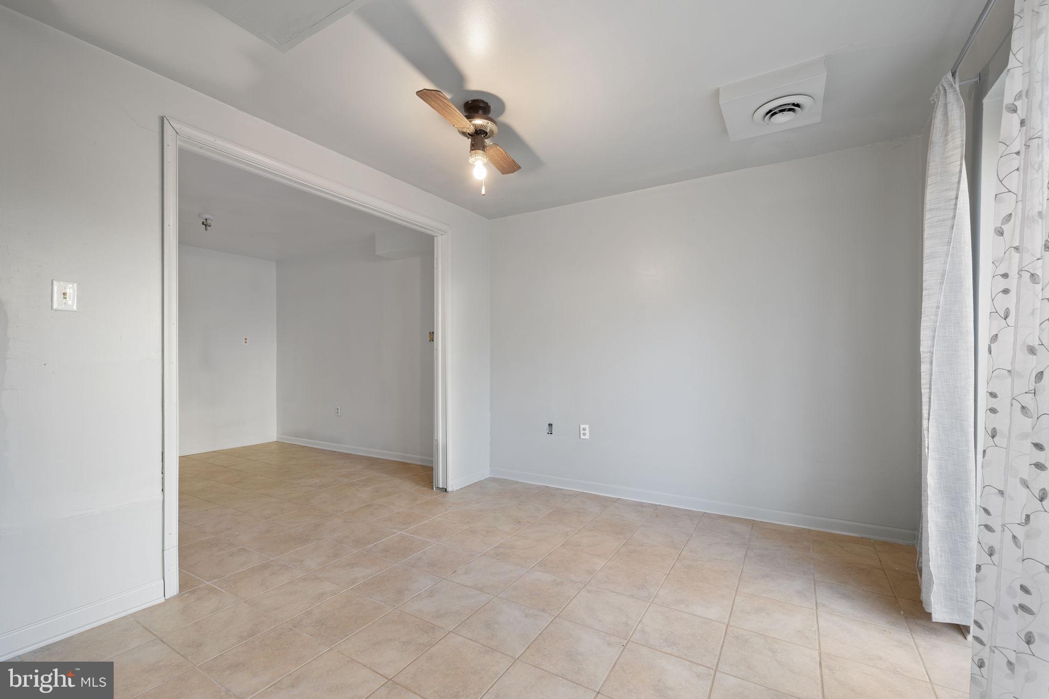 WINDSOR PLACE - Residential