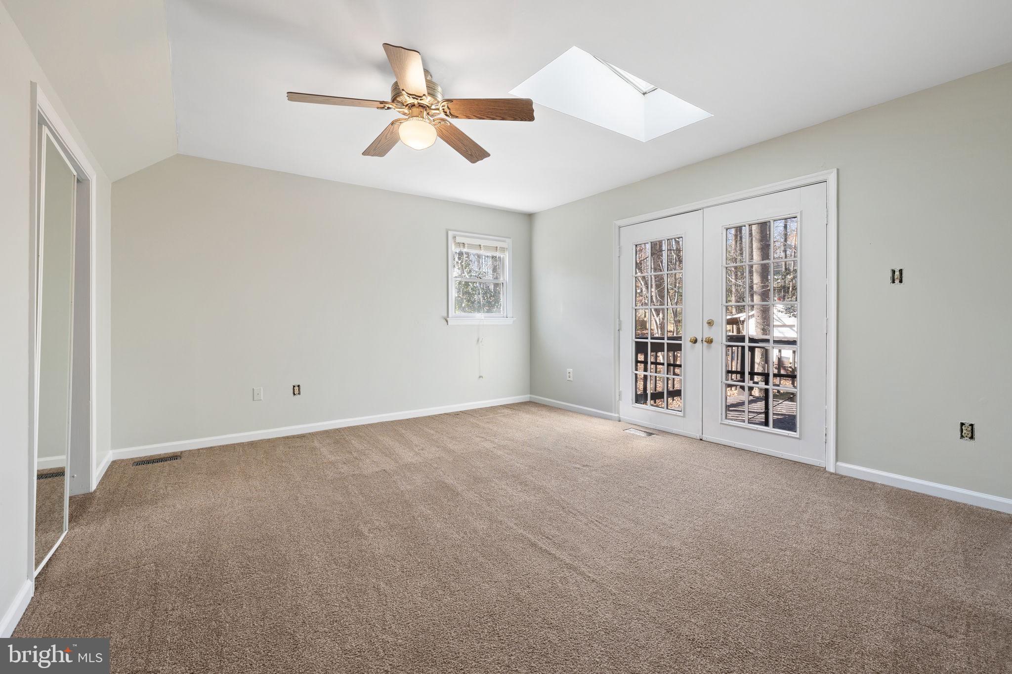 WINDSOR PLACE - Residential