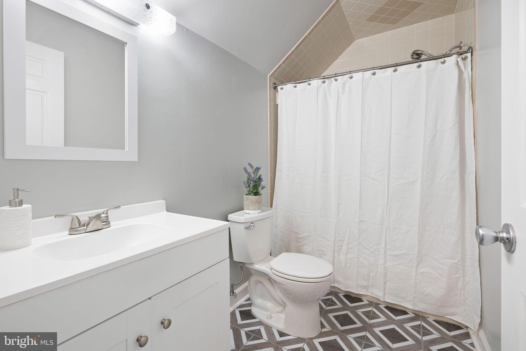 WINDSOR PLACE - Residential