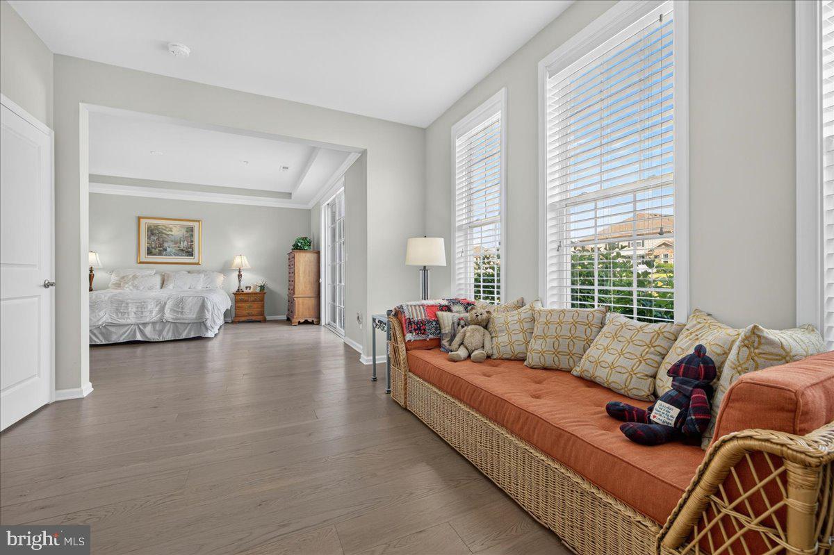 REGENCY AT HILLTOWN - Residential