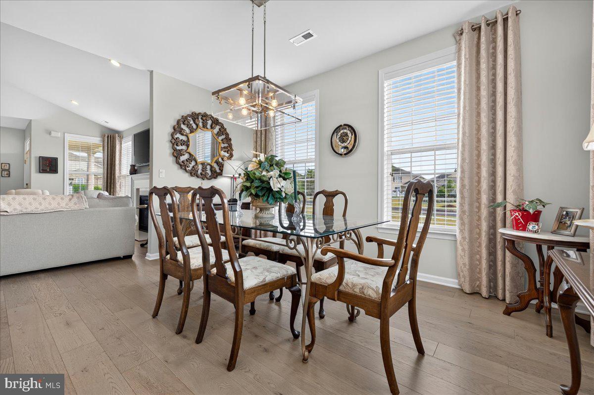 REGENCY AT HILLTOWN - Residential