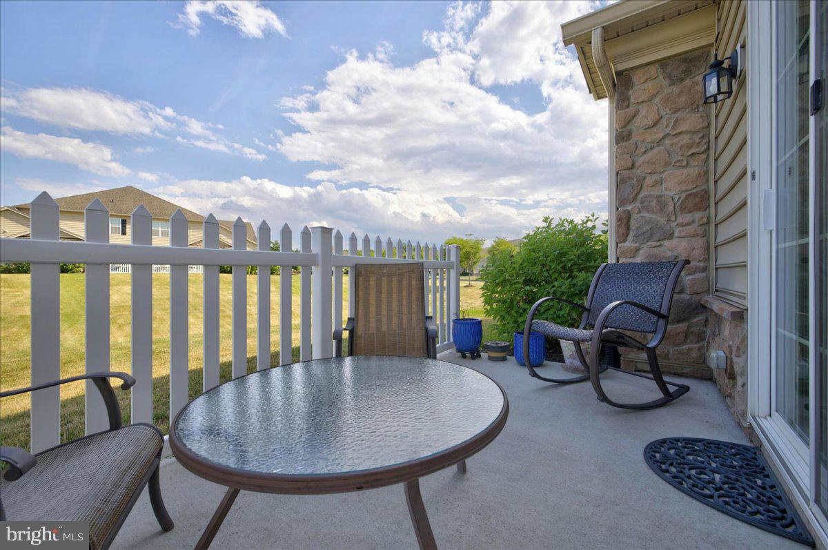 REGENCY AT HILLTOWN - Residential