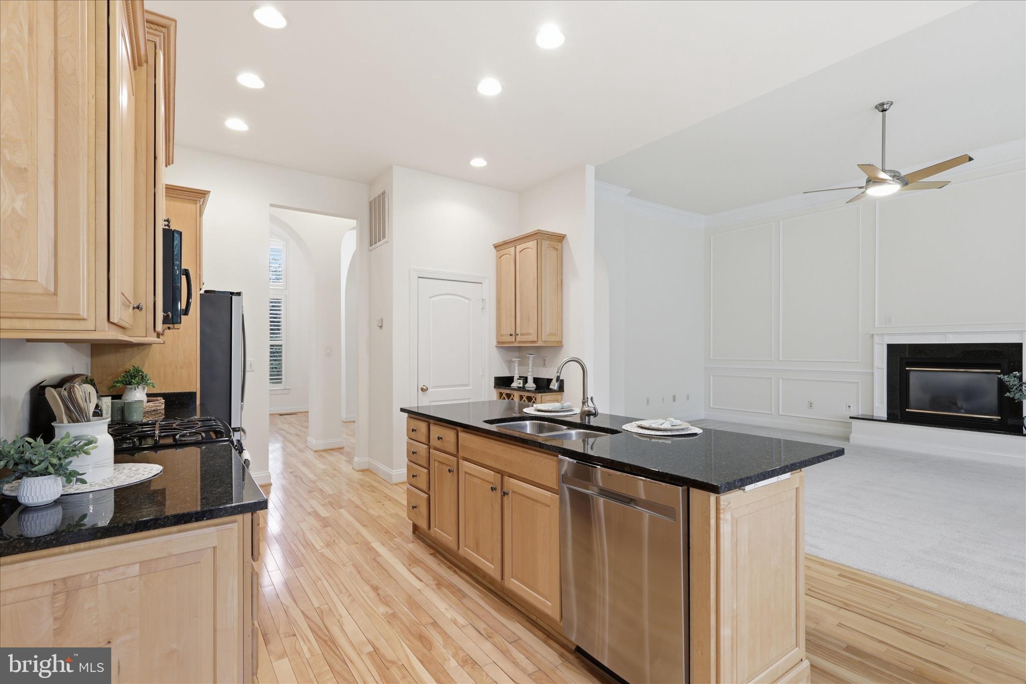 LAKE MANASSAS - Residential
