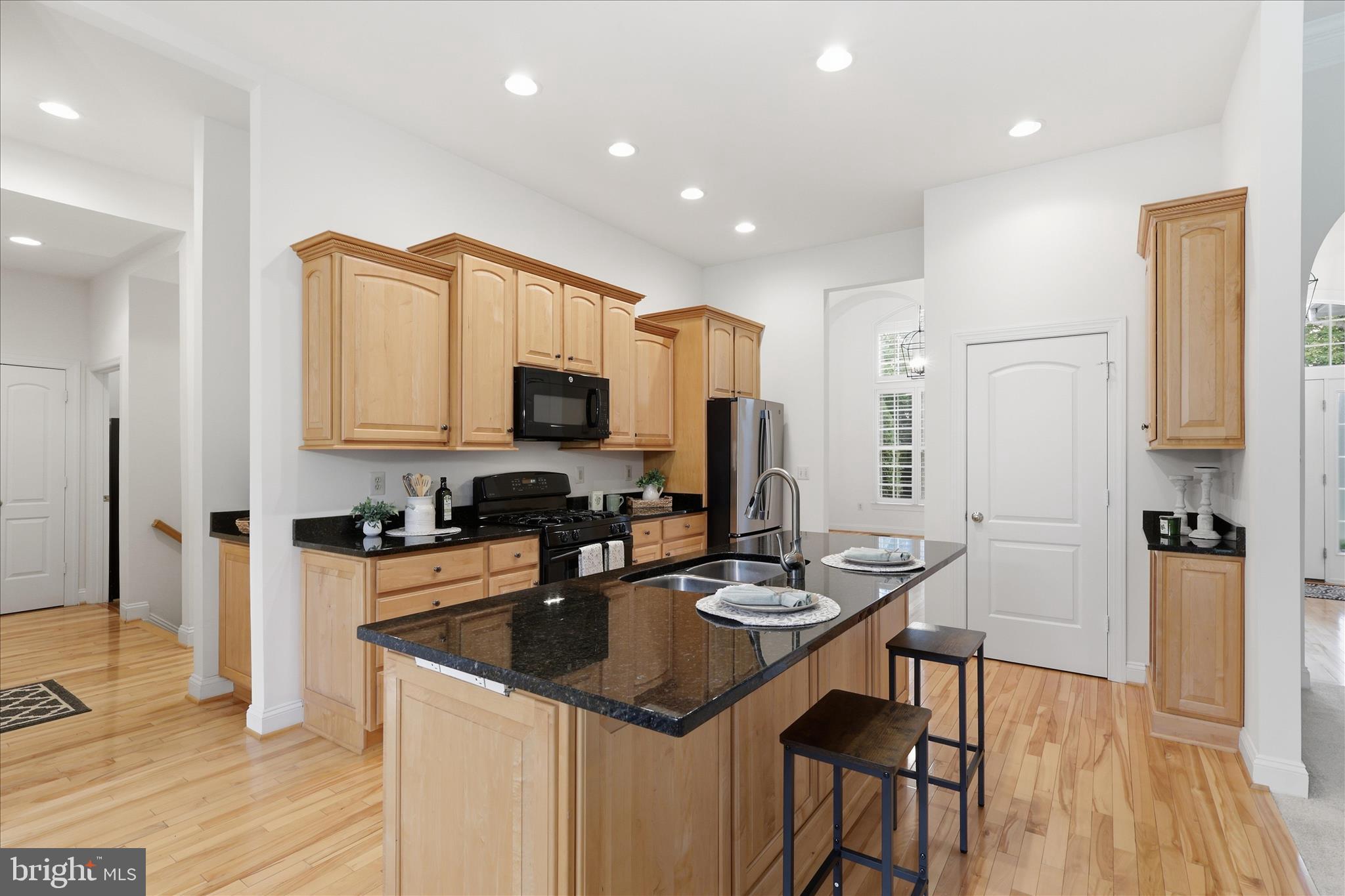 LAKE MANASSAS - Residential