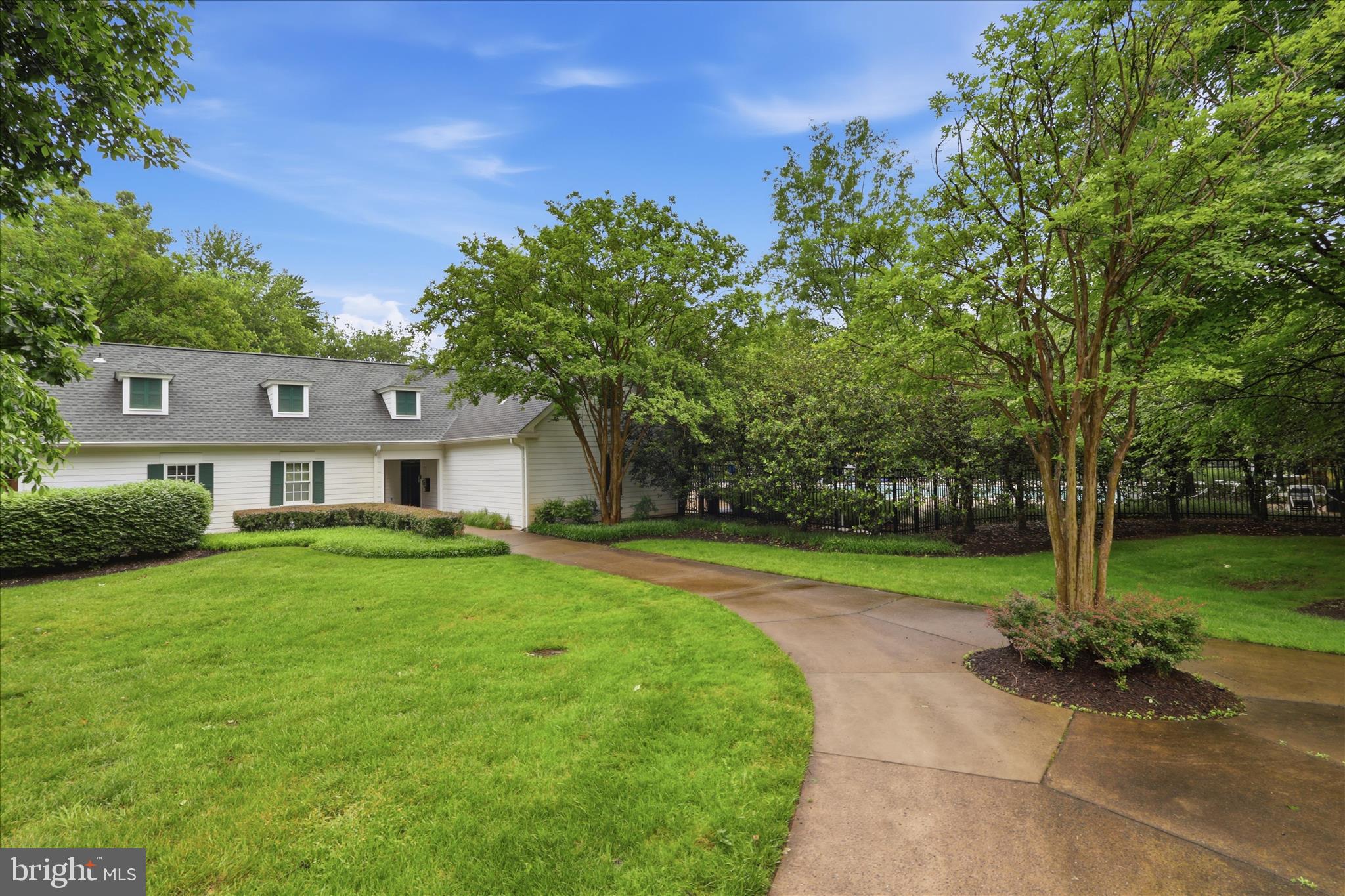 LAKE MANASSAS - Residential