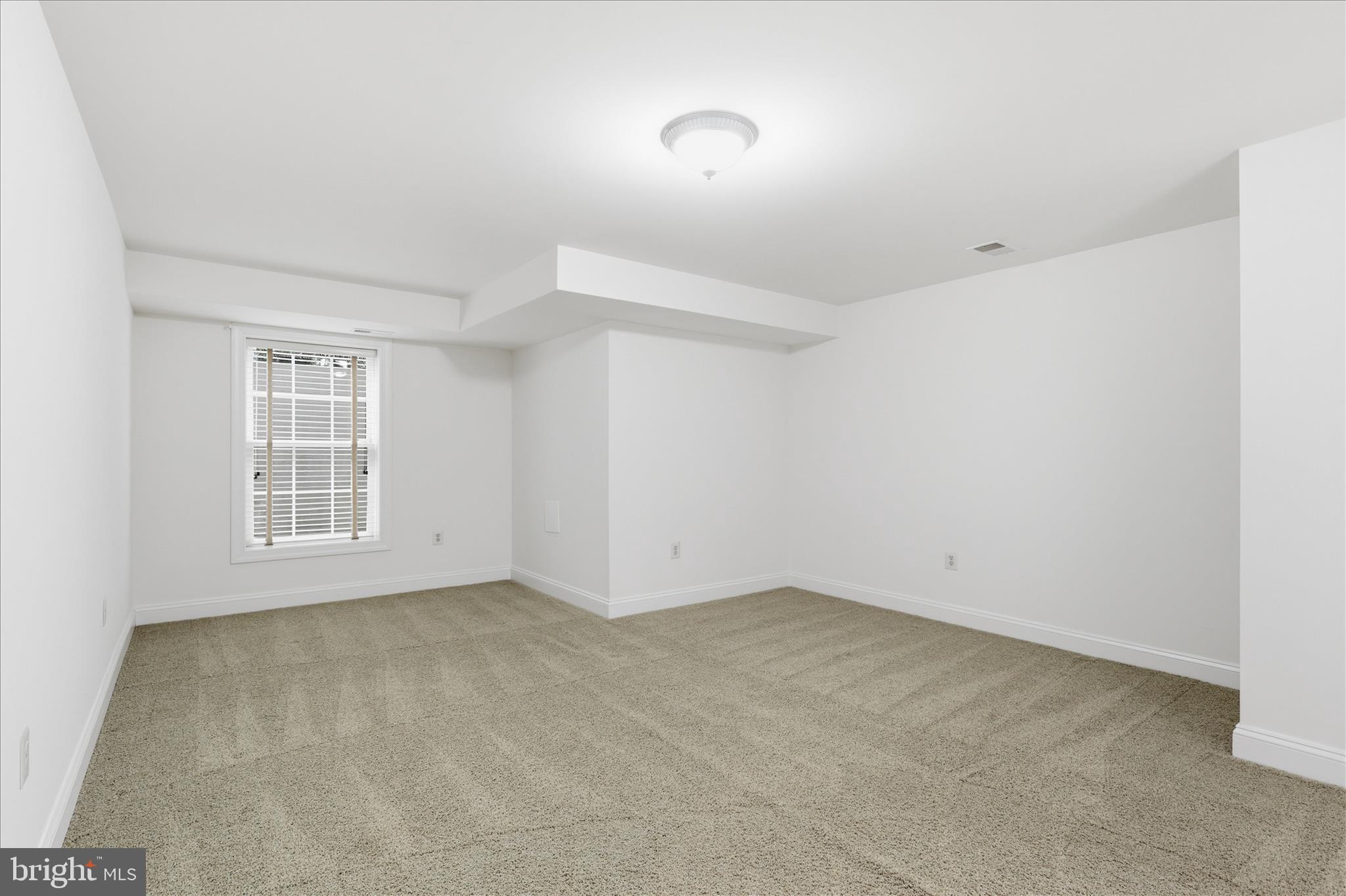 LAKE MANASSAS - Residential