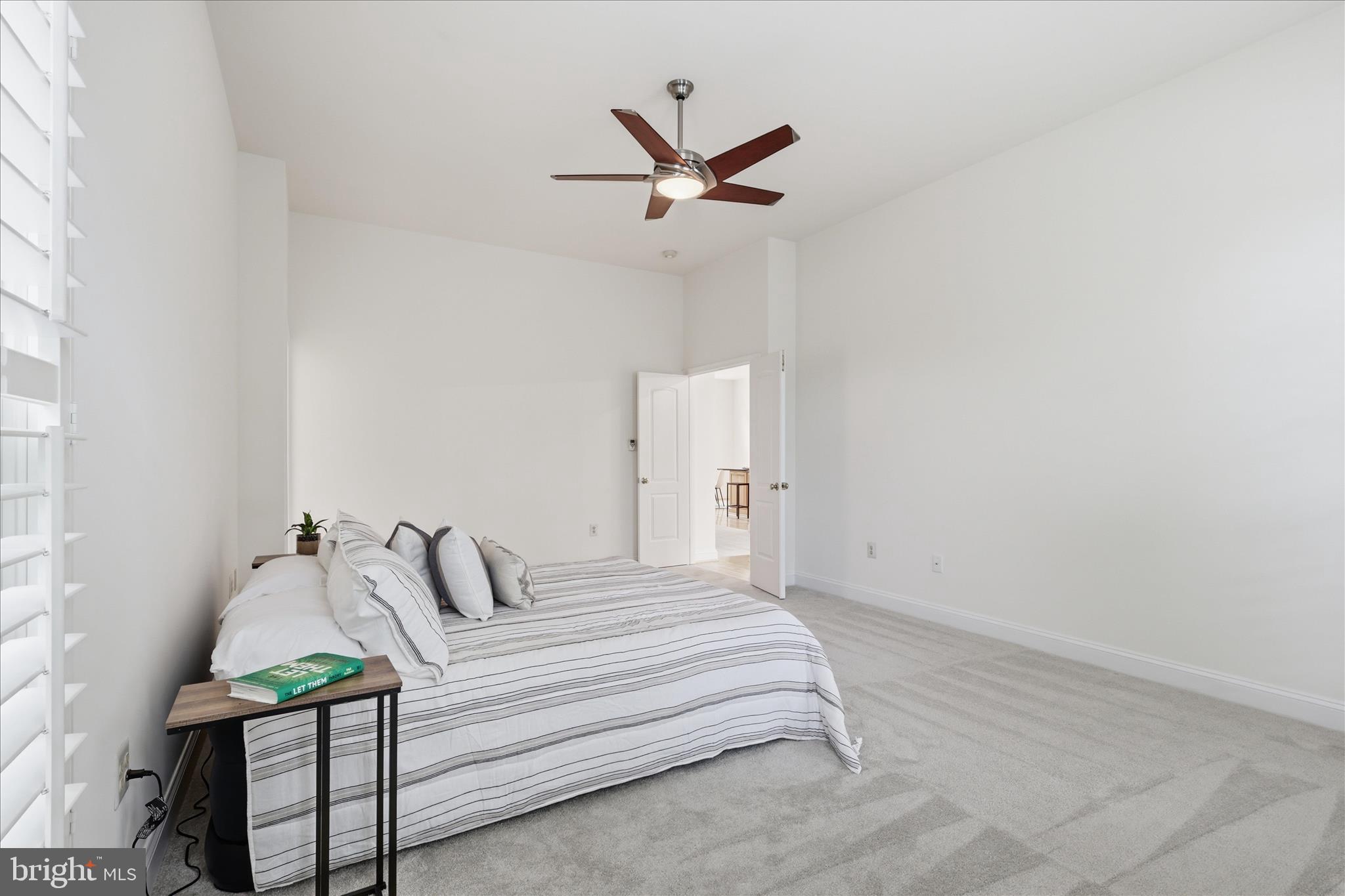 LAKE MANASSAS - Residential
