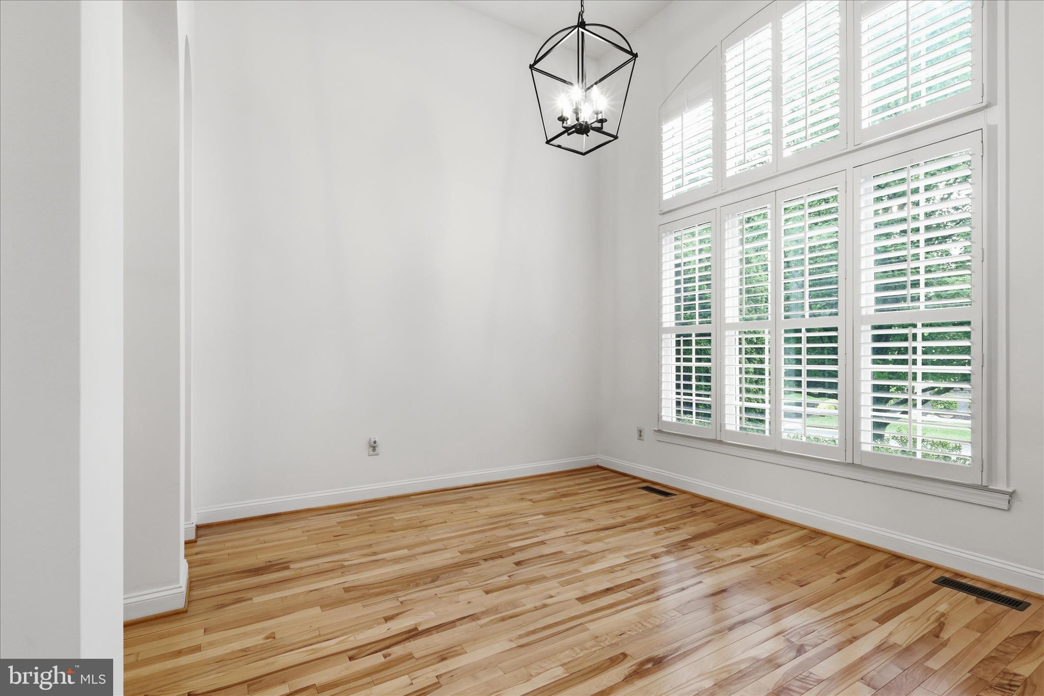LAKE MANASSAS - Residential