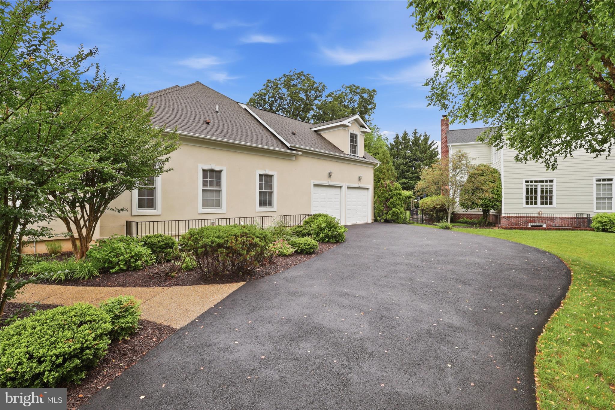 LAKE MANASSAS - Residential