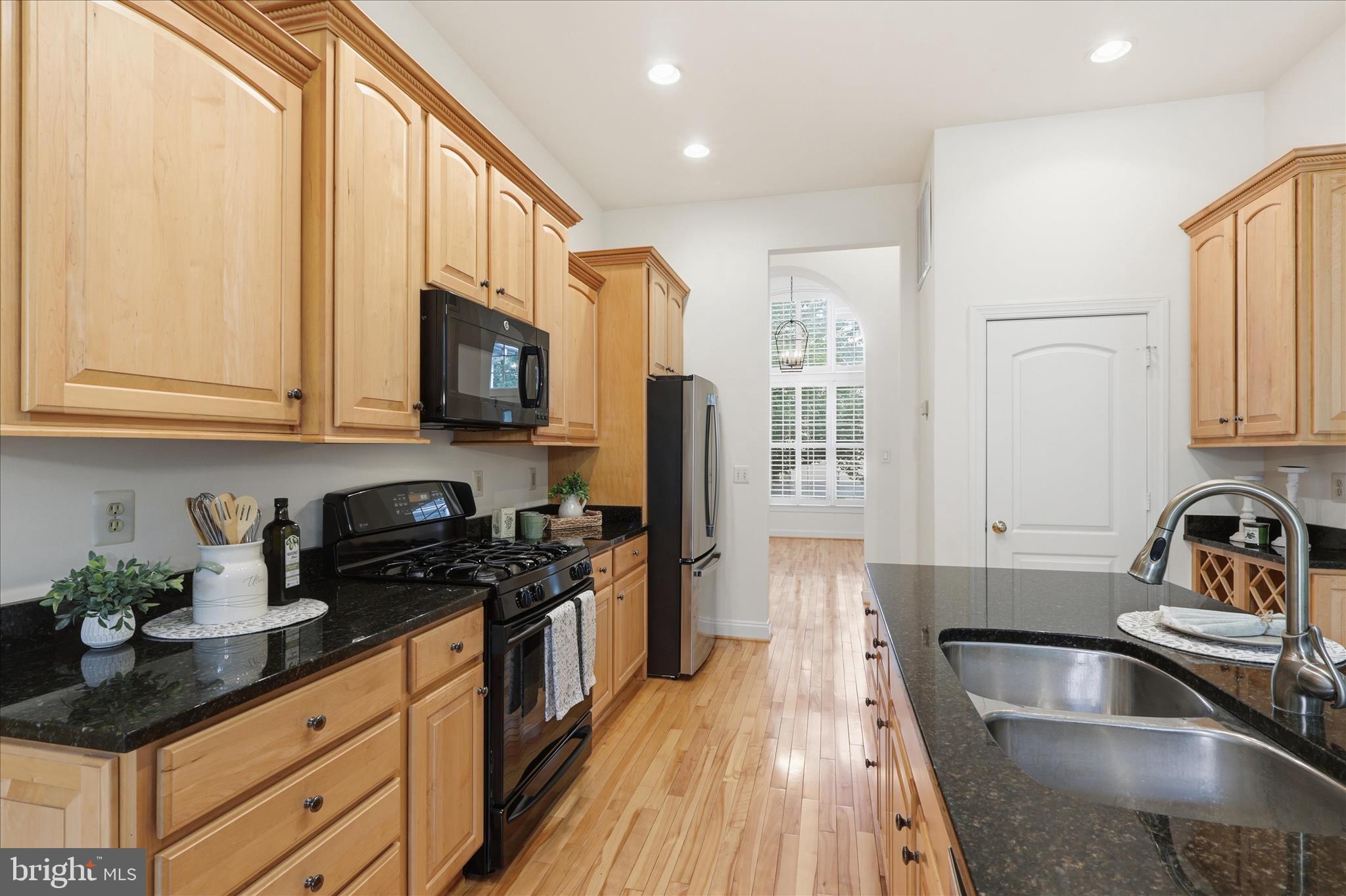 LAKE MANASSAS - Residential