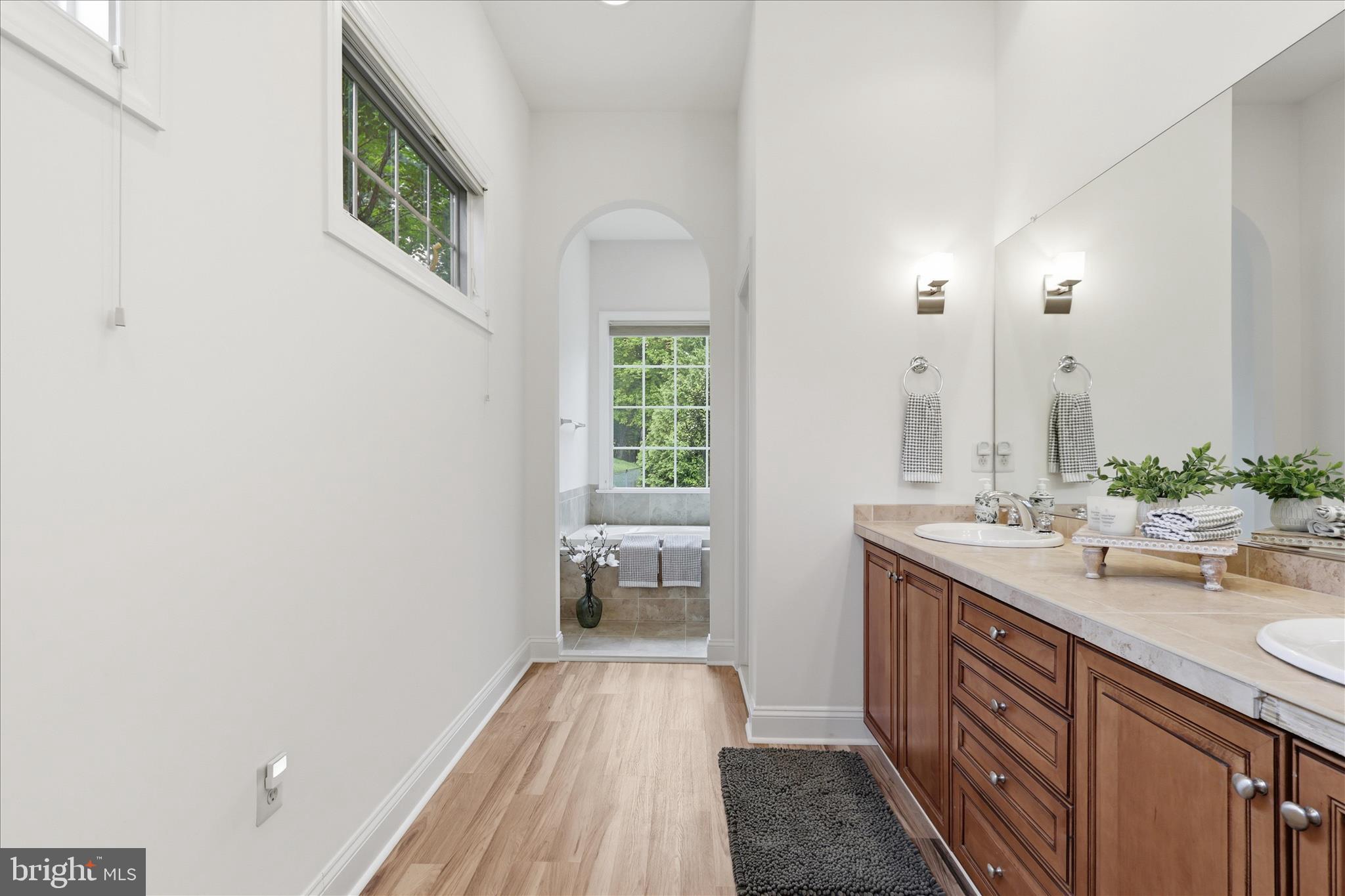 LAKE MANASSAS - Residential