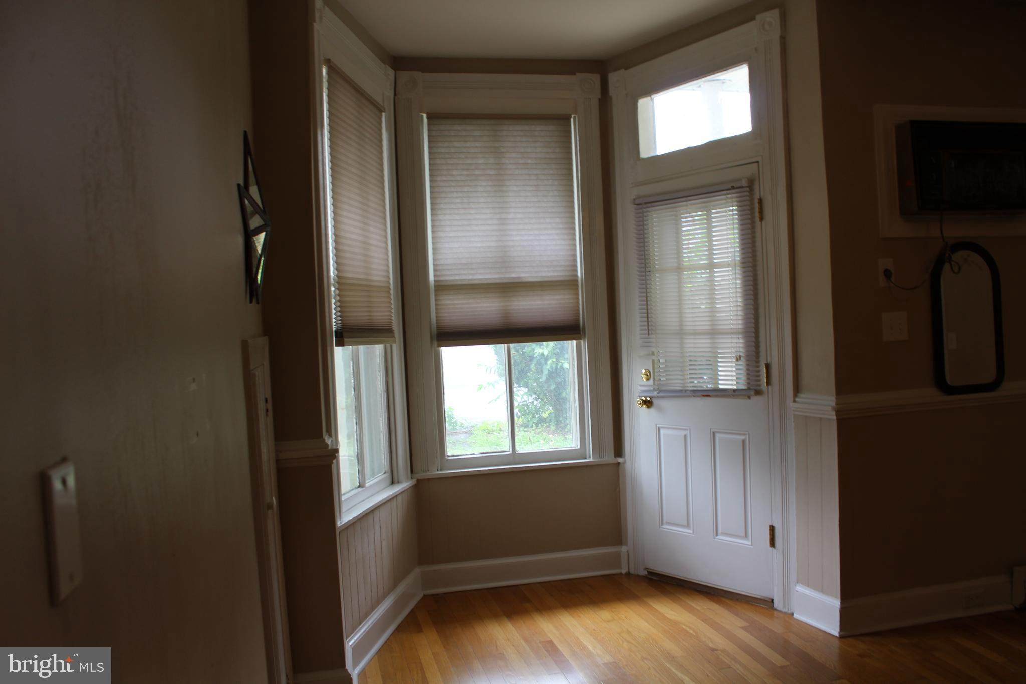 Main level efficiency apartment located in downtown Charles town.  Living/bedroom combination with small equipped kitchen.  Shared porch area.  Laundry room onsite. No smoking. No pets.  No off street parking.  Water/sewer/trash is include in the monthly rent