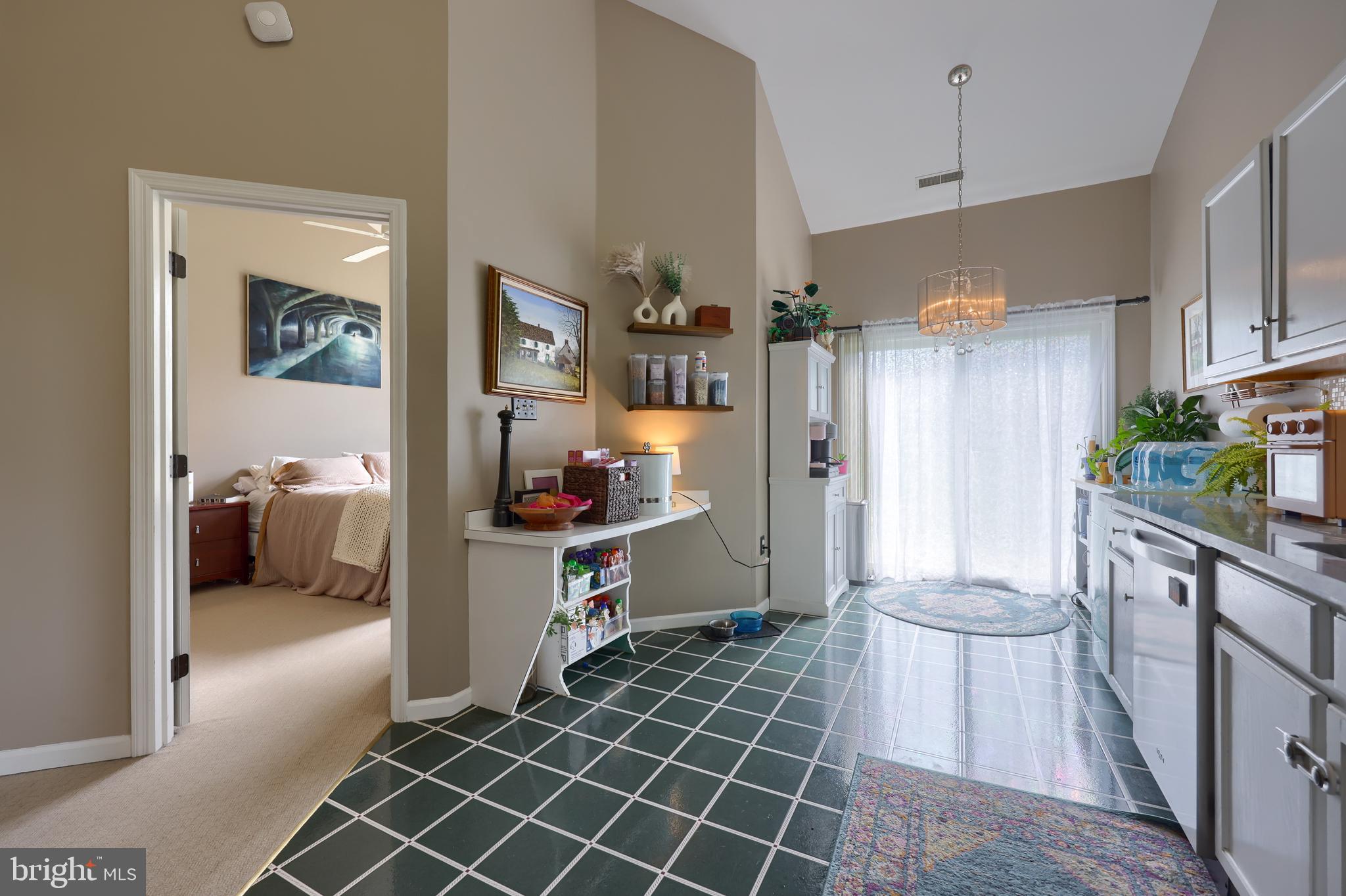 SPRING RIDGE - Residential