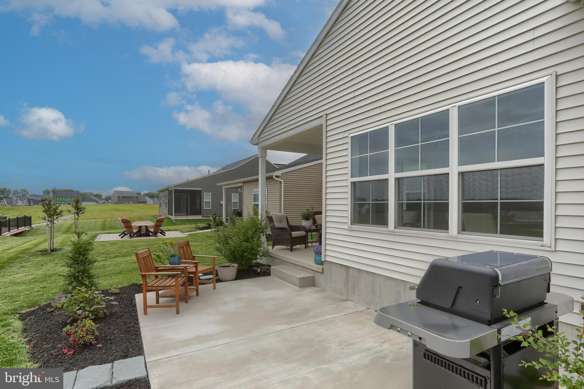 WINDING CREEK - Residential