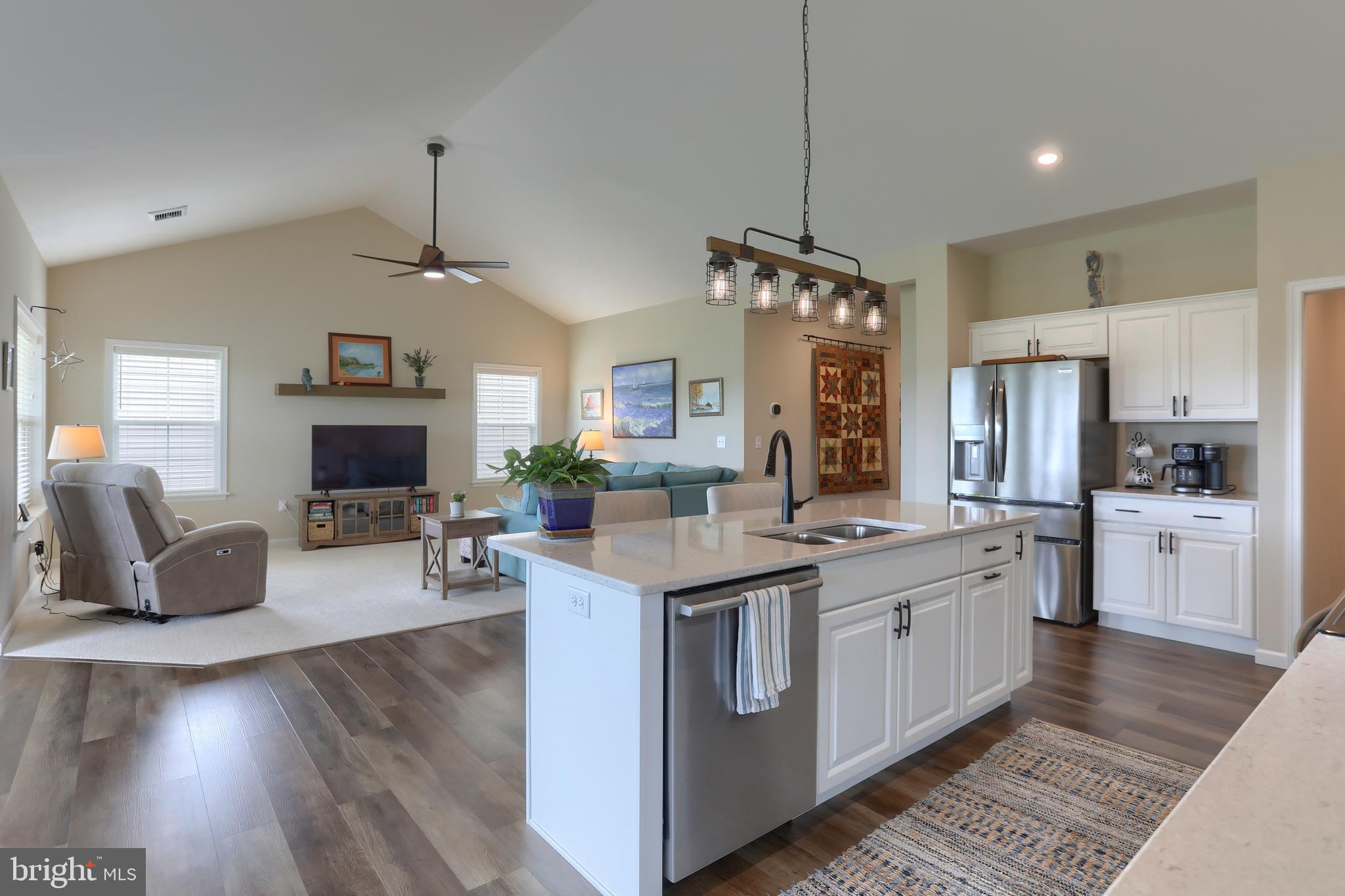 WINDING CREEK - Residential