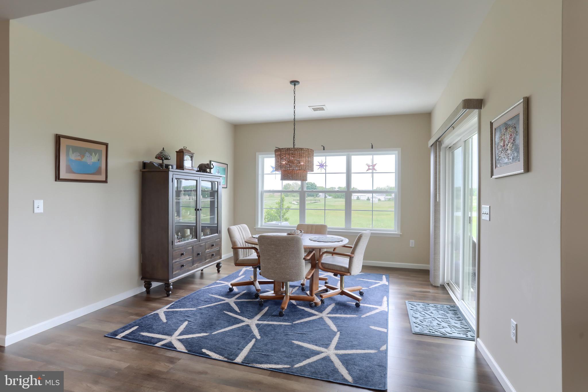 WINDING CREEK - Residential