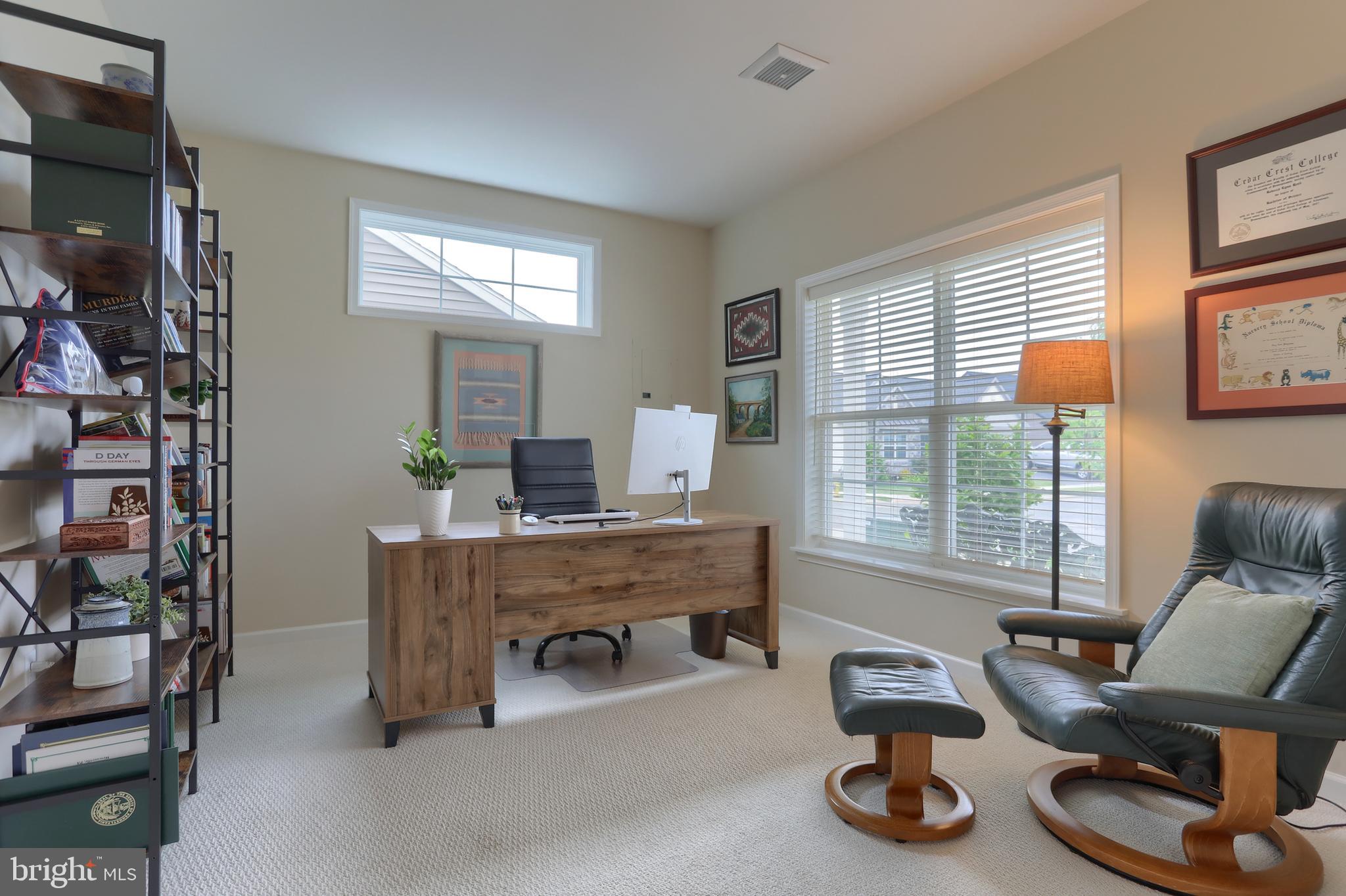 WINDING CREEK - Residential
