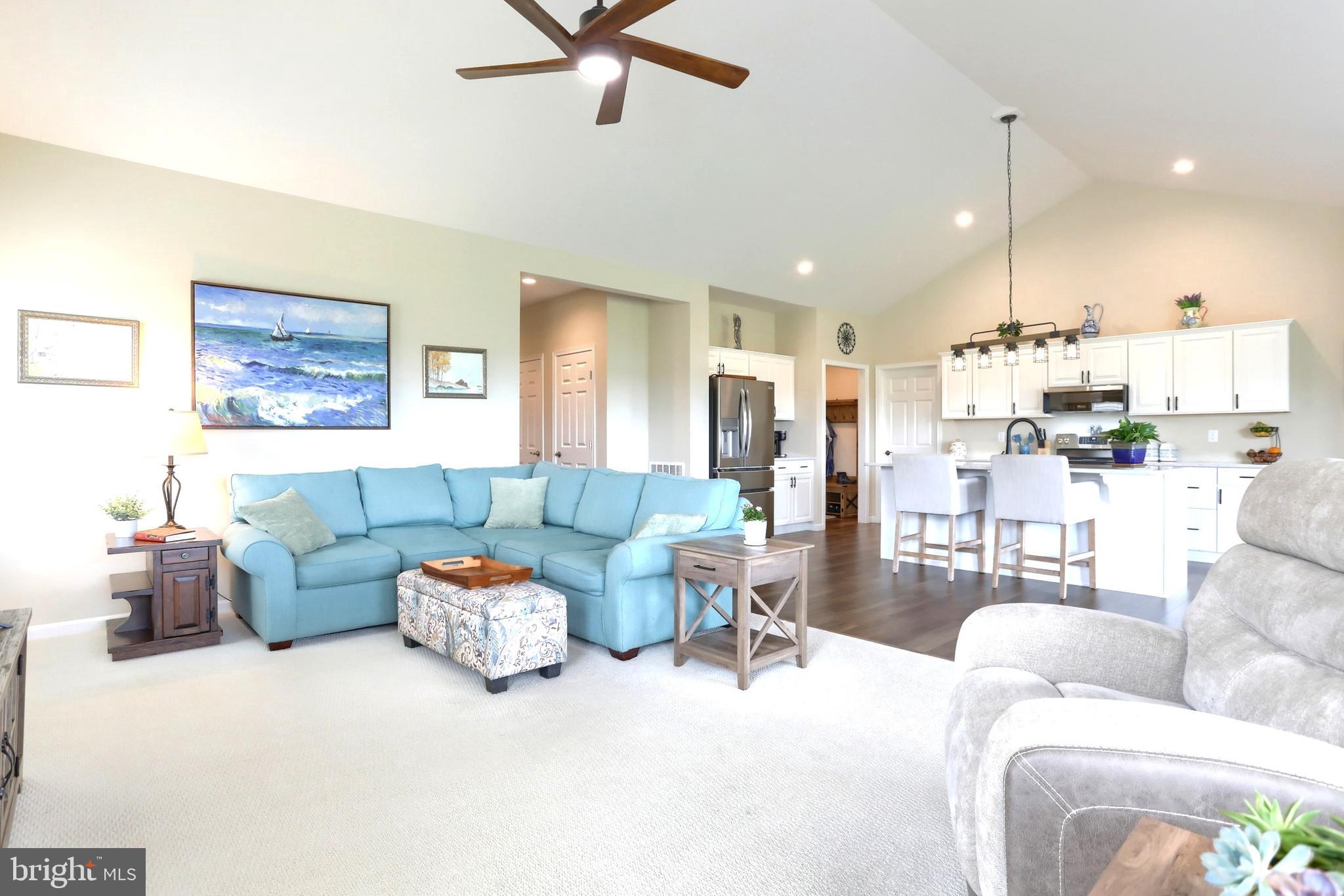 WINDING CREEK - Residential