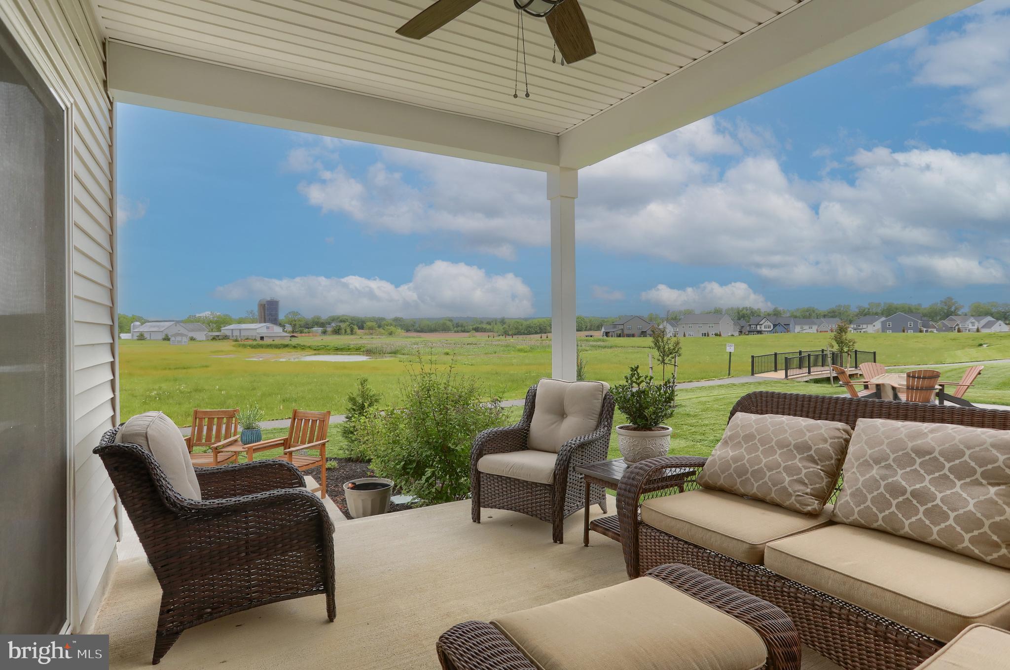 WINDING CREEK - Residential