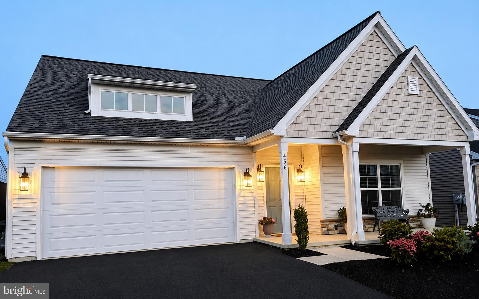 WINDING CREEK - Residential