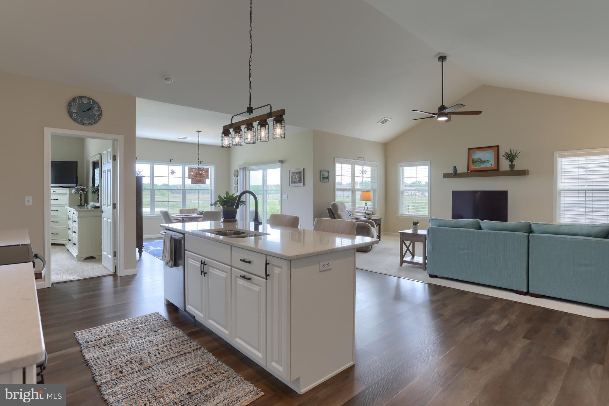 WINDING CREEK - Residential