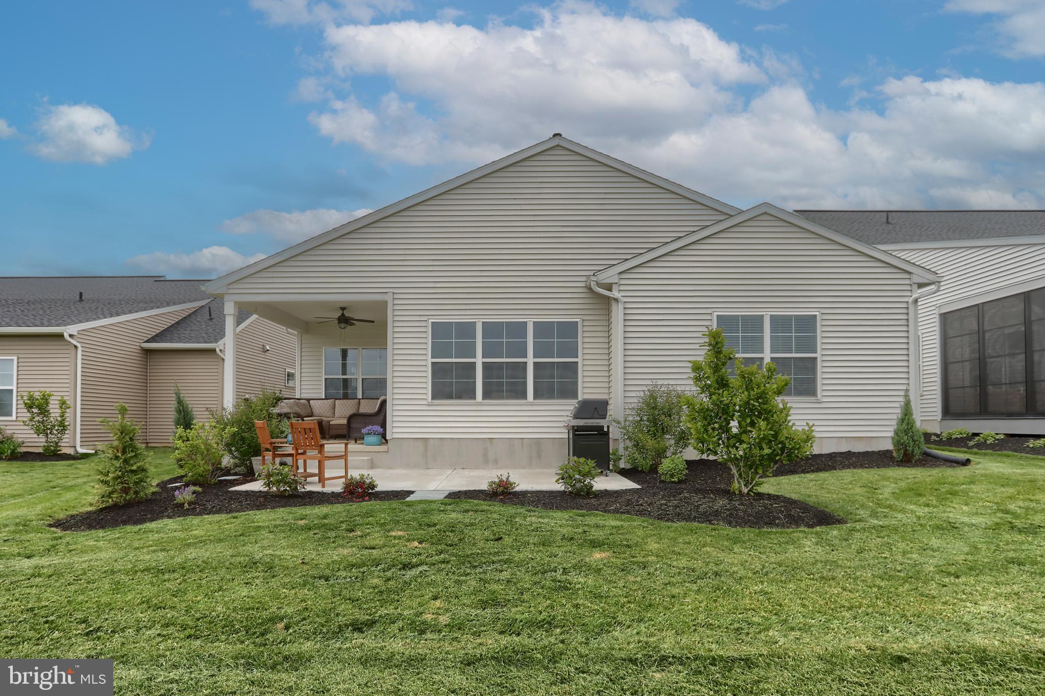 WINDING CREEK - Residential