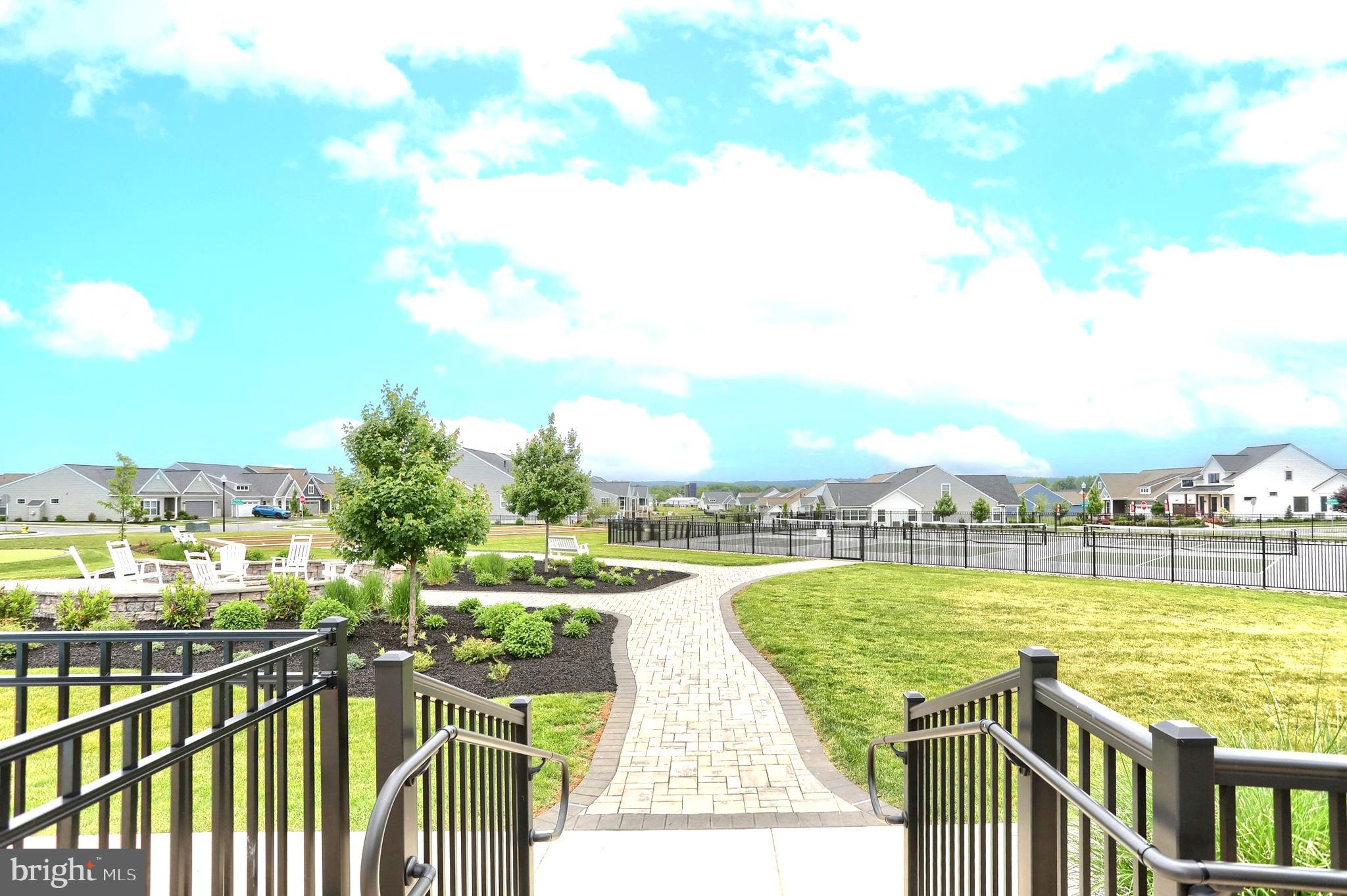 WINDING CREEK - Residential