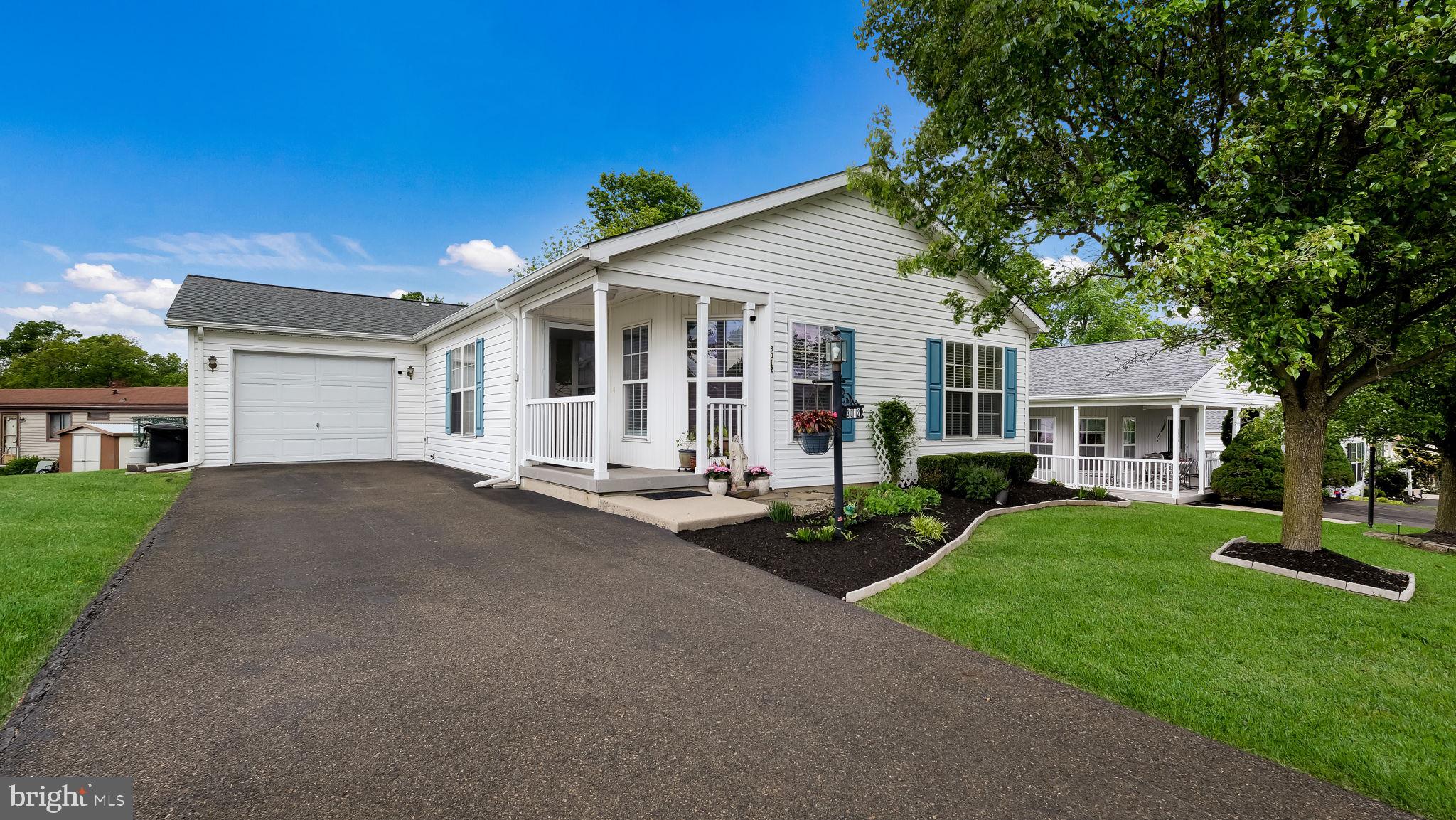 NESHAMINY FALLS - Residential