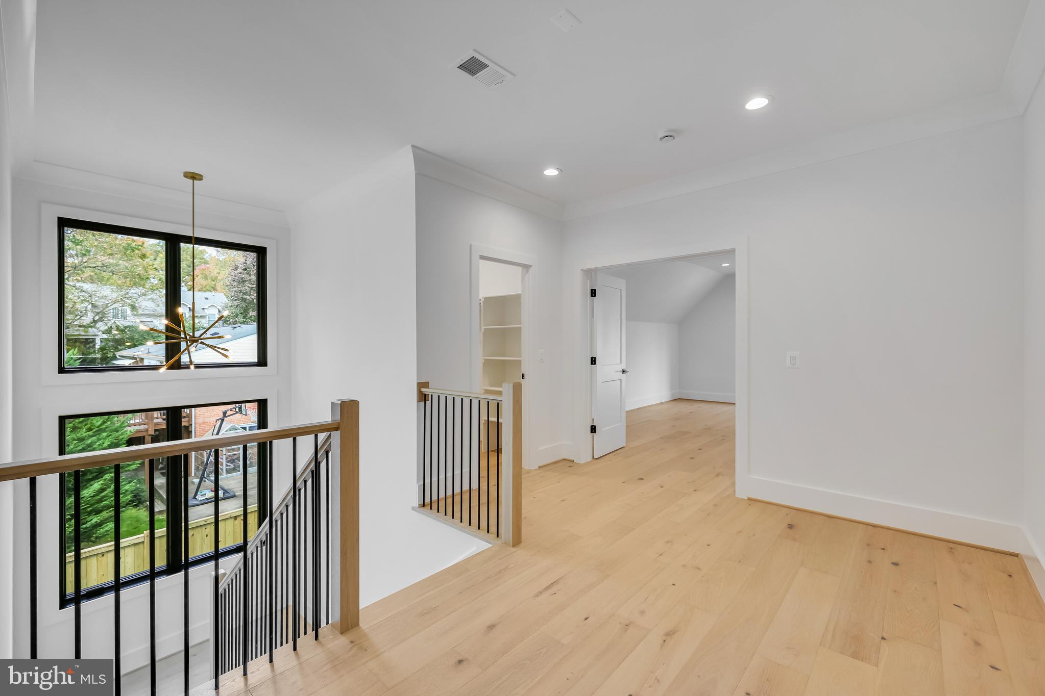 CHESTERBROOK - Residential