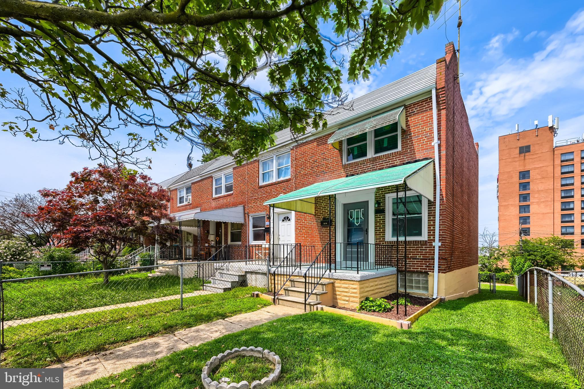 BROENING MANOR - Residential