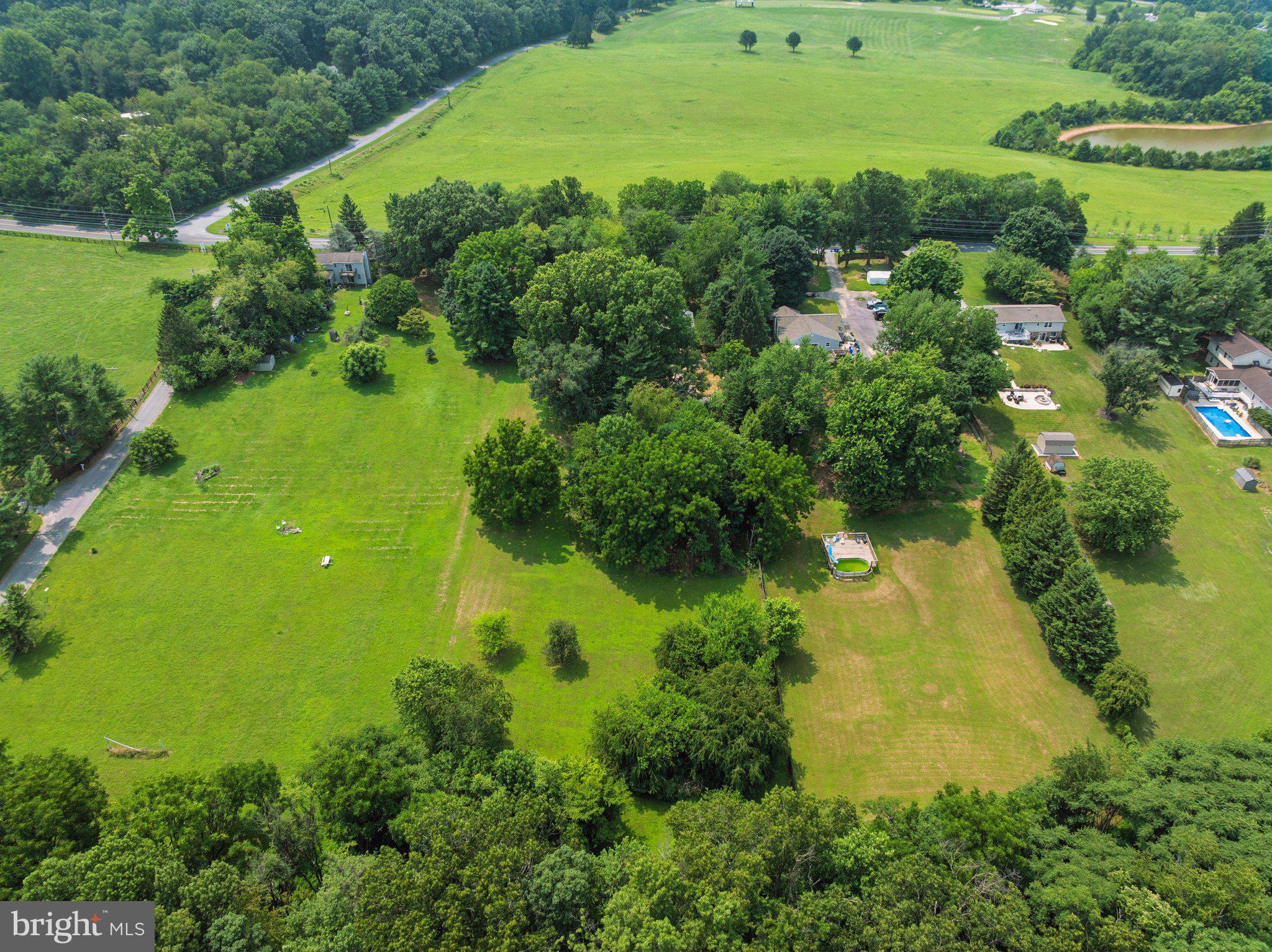 HICKORY HILL - Residential