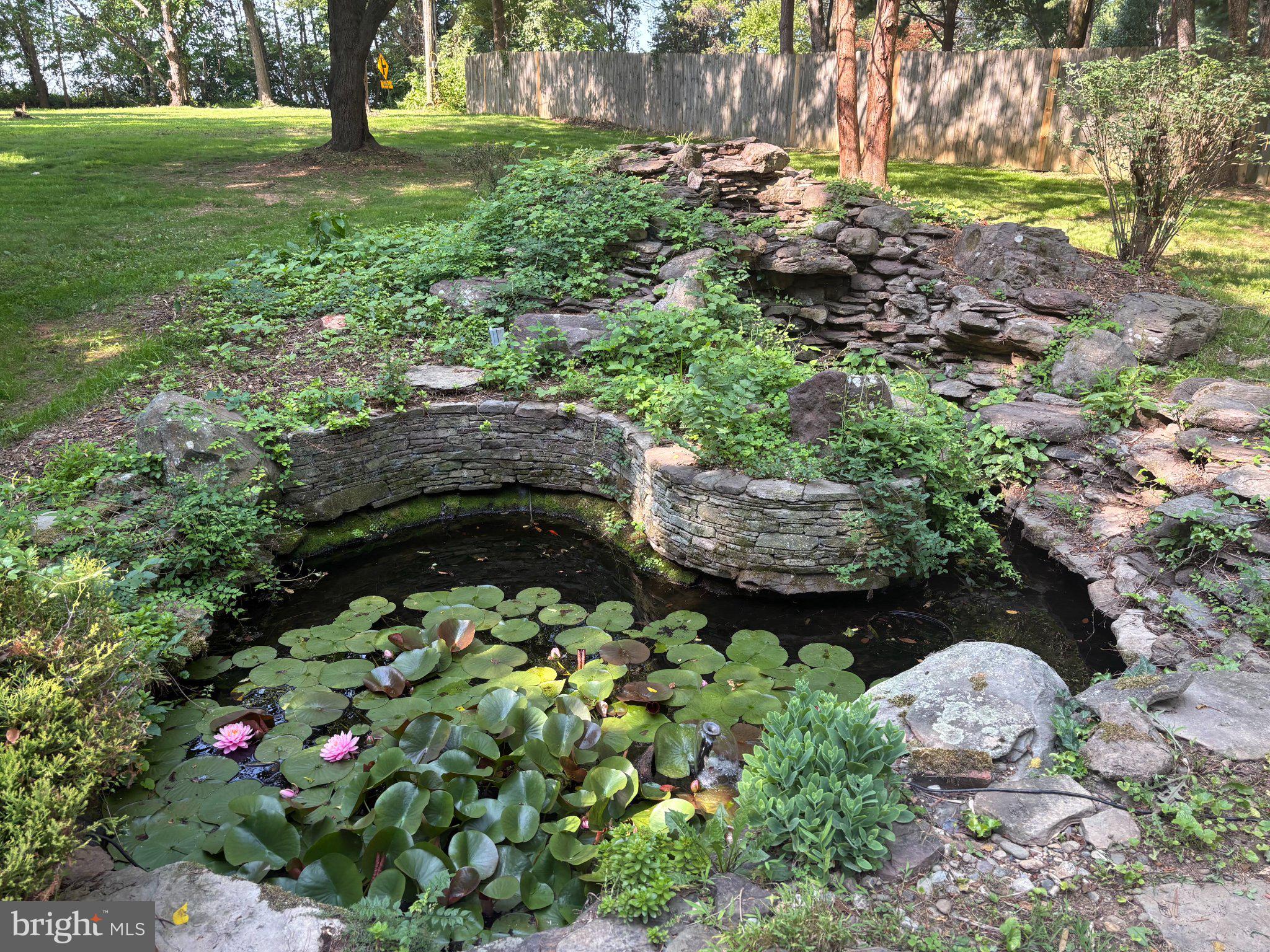 HICKORY HILL - Residential