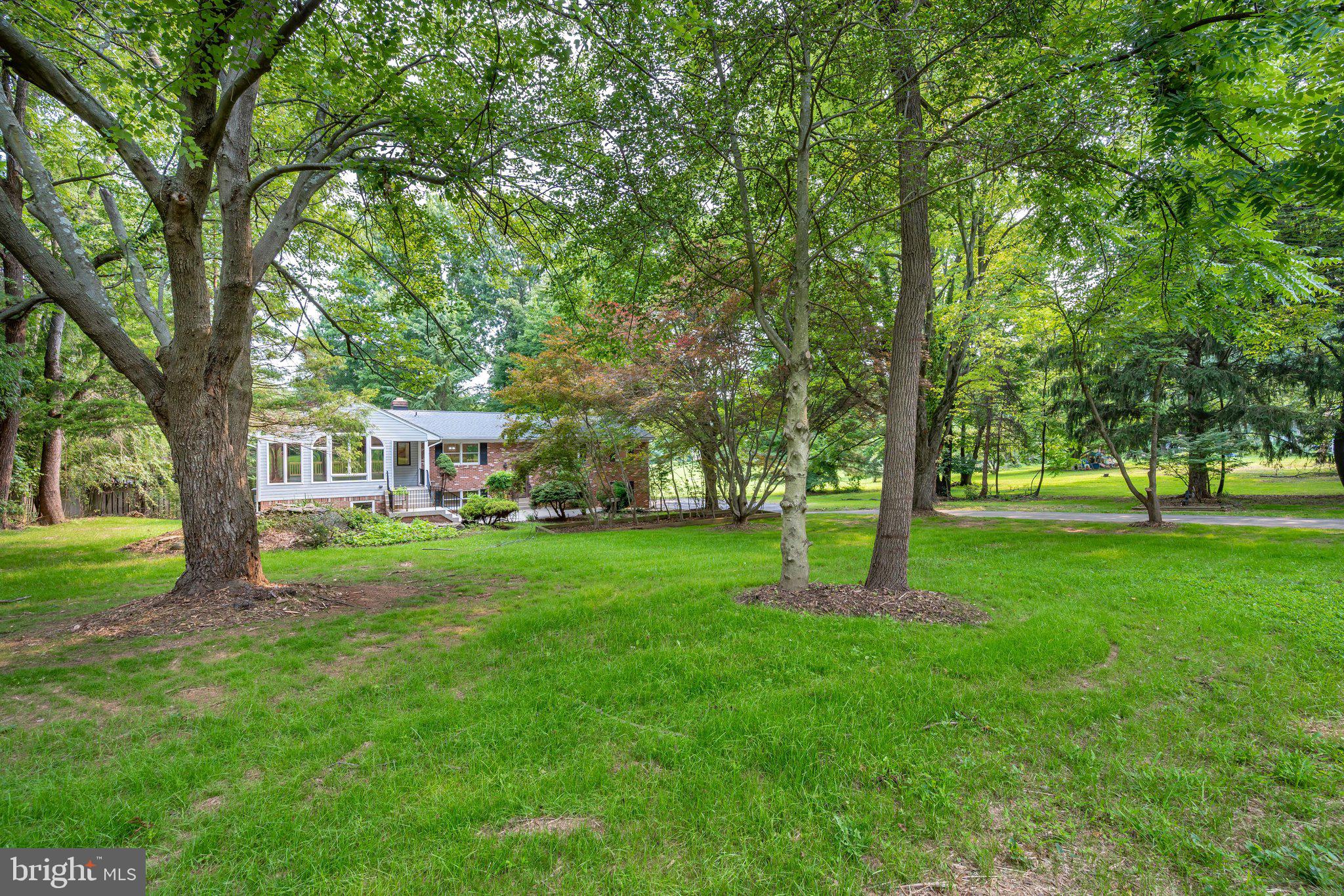 HICKORY HILL - Residential