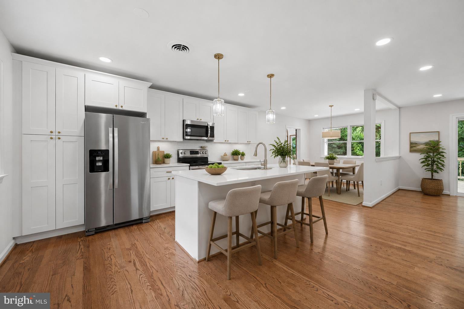 HICKORY HILL - Residential