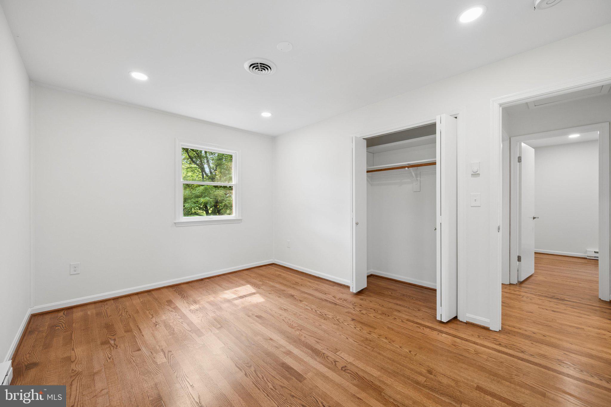 HICKORY HILL - Residential