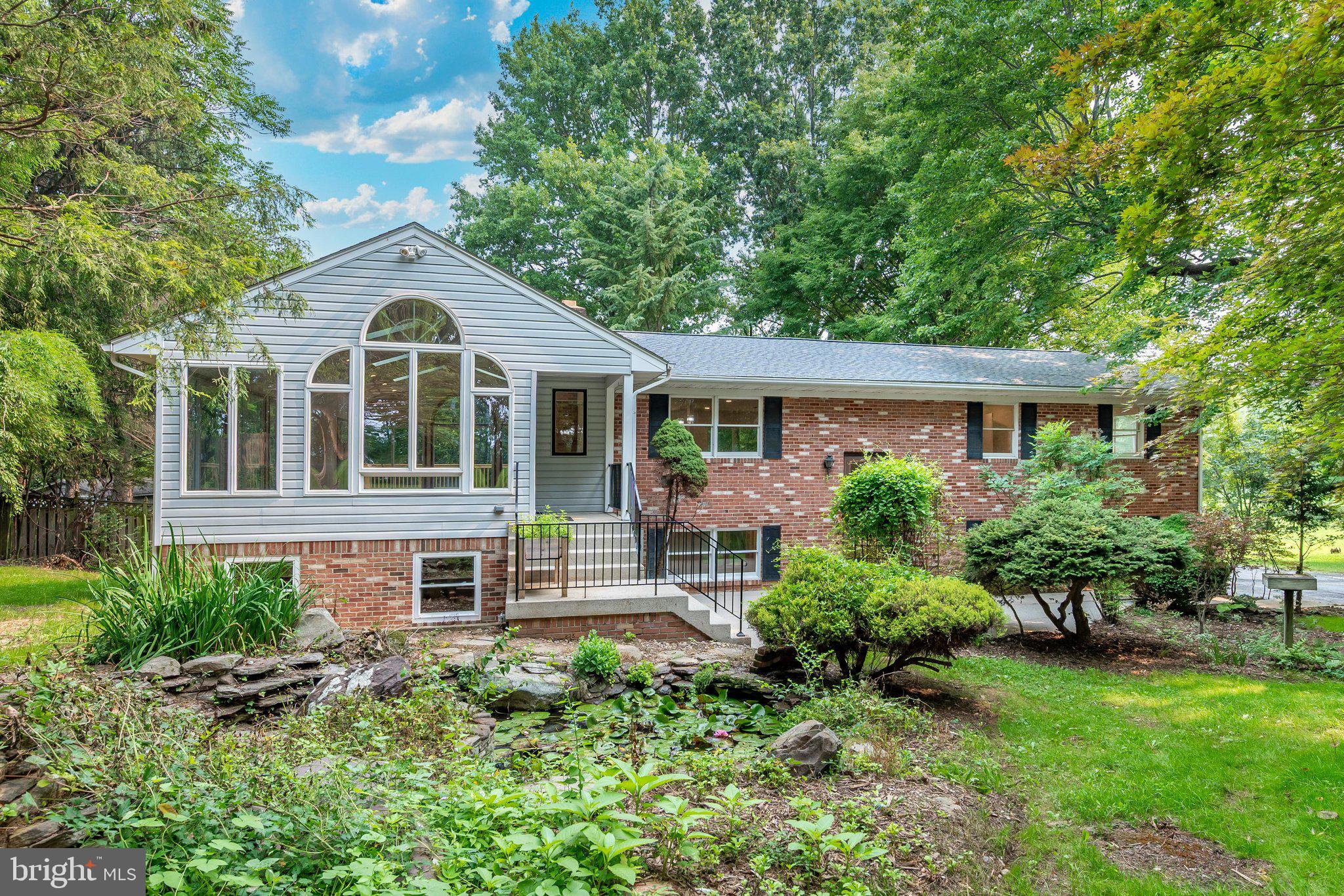 HICKORY HILL - Residential