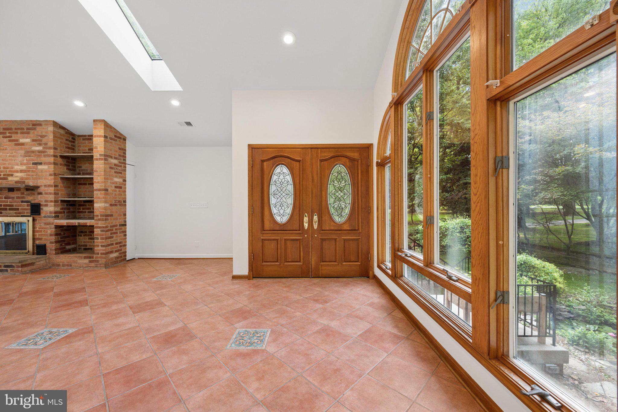 HICKORY HILL - Residential