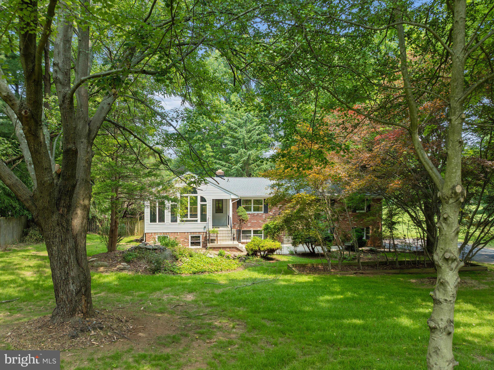 HICKORY HILL - Residential