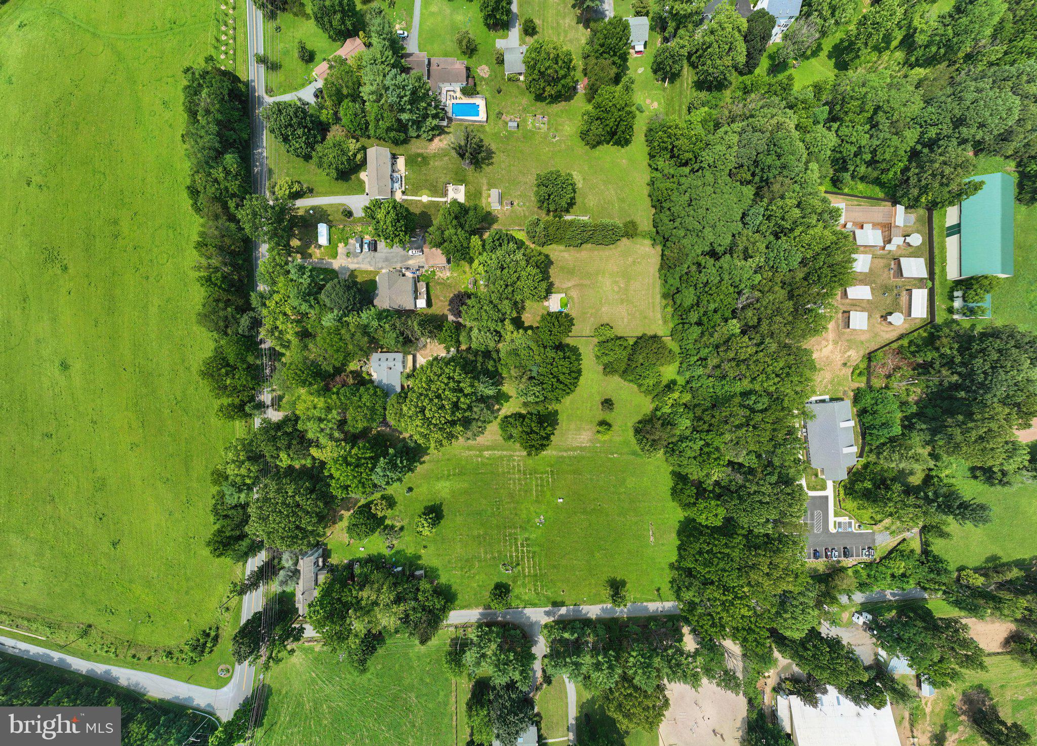 HICKORY HILL - Residential