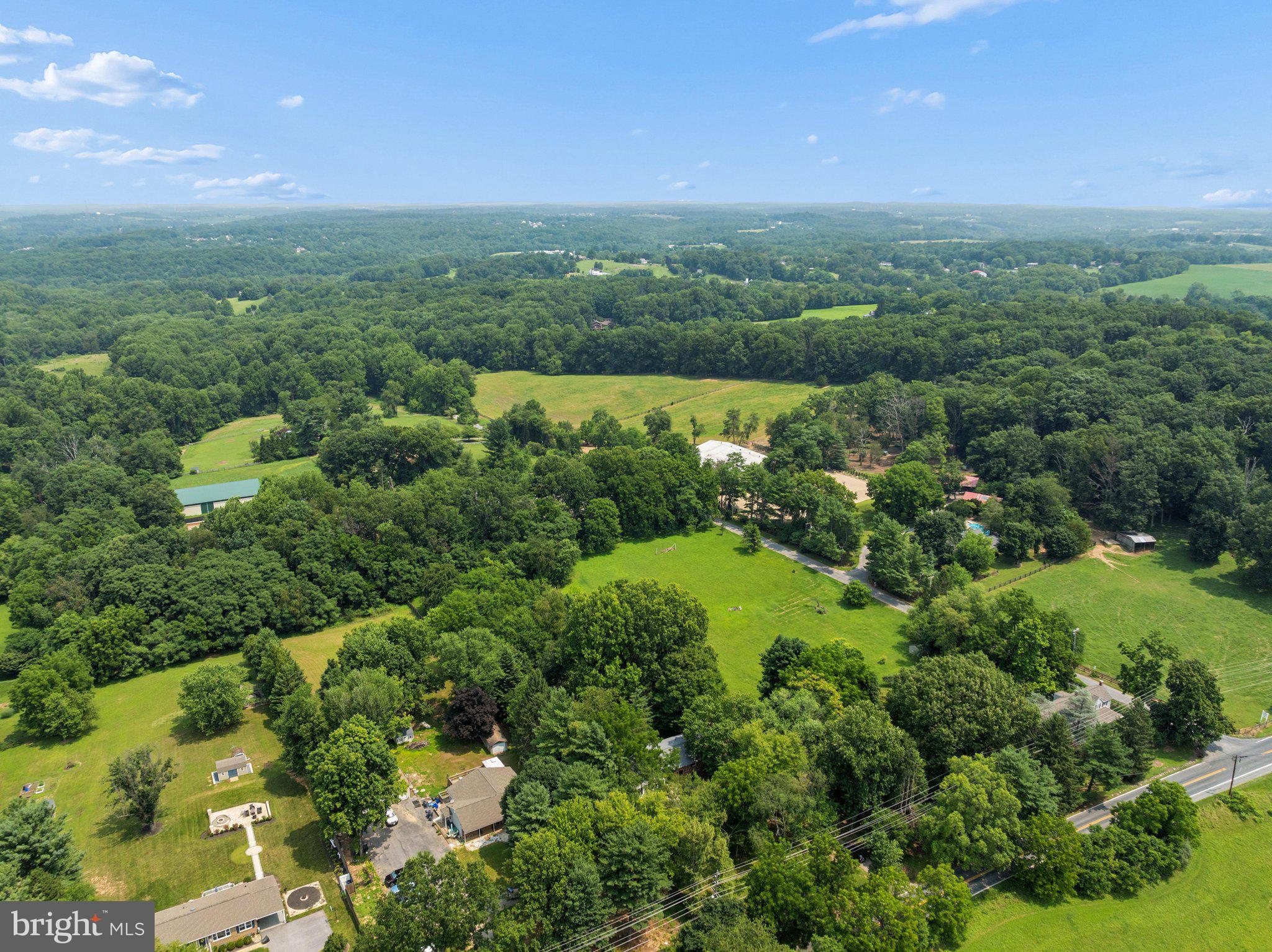 HICKORY HILL - Residential