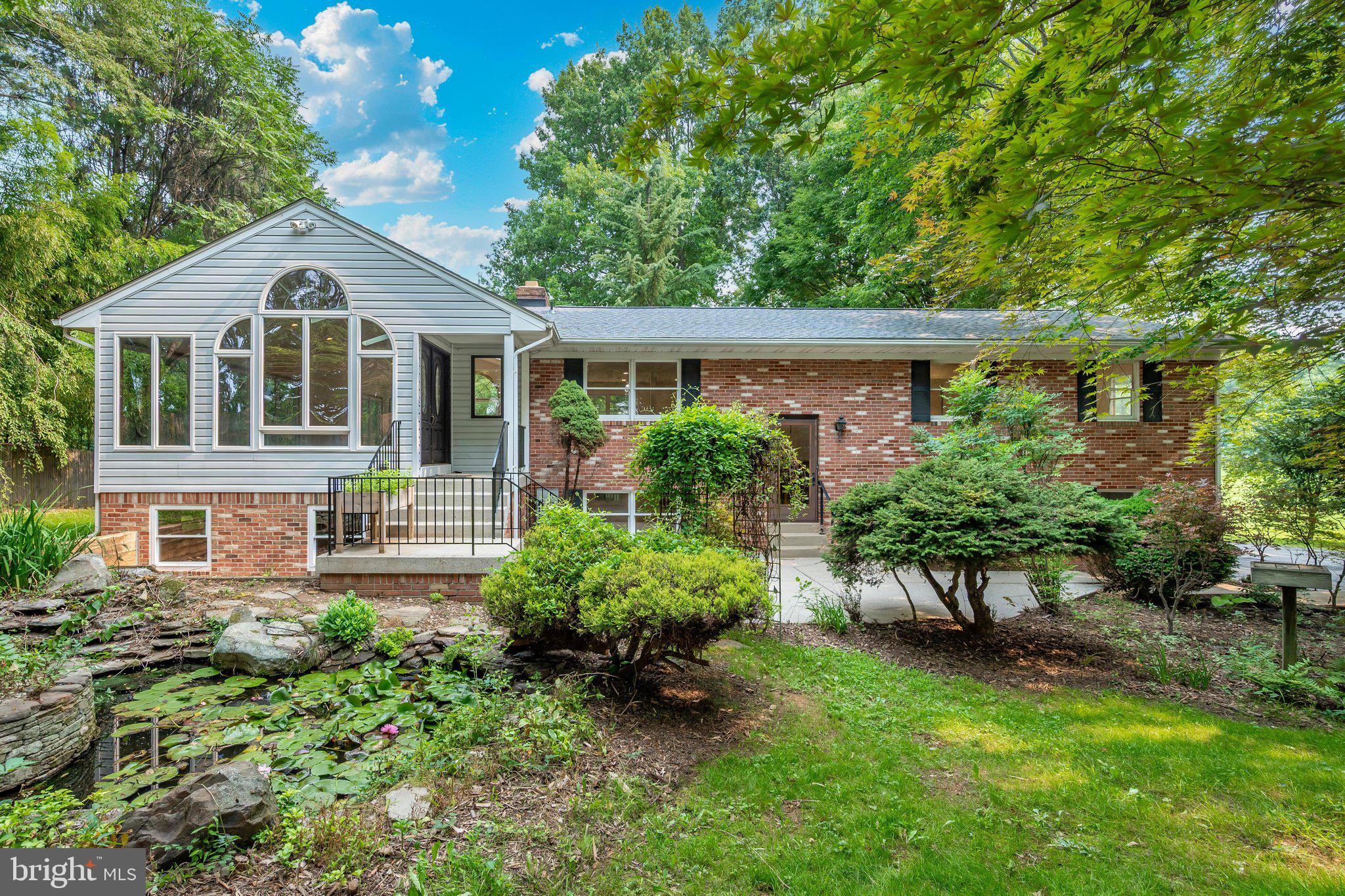 HICKORY HILL - Residential